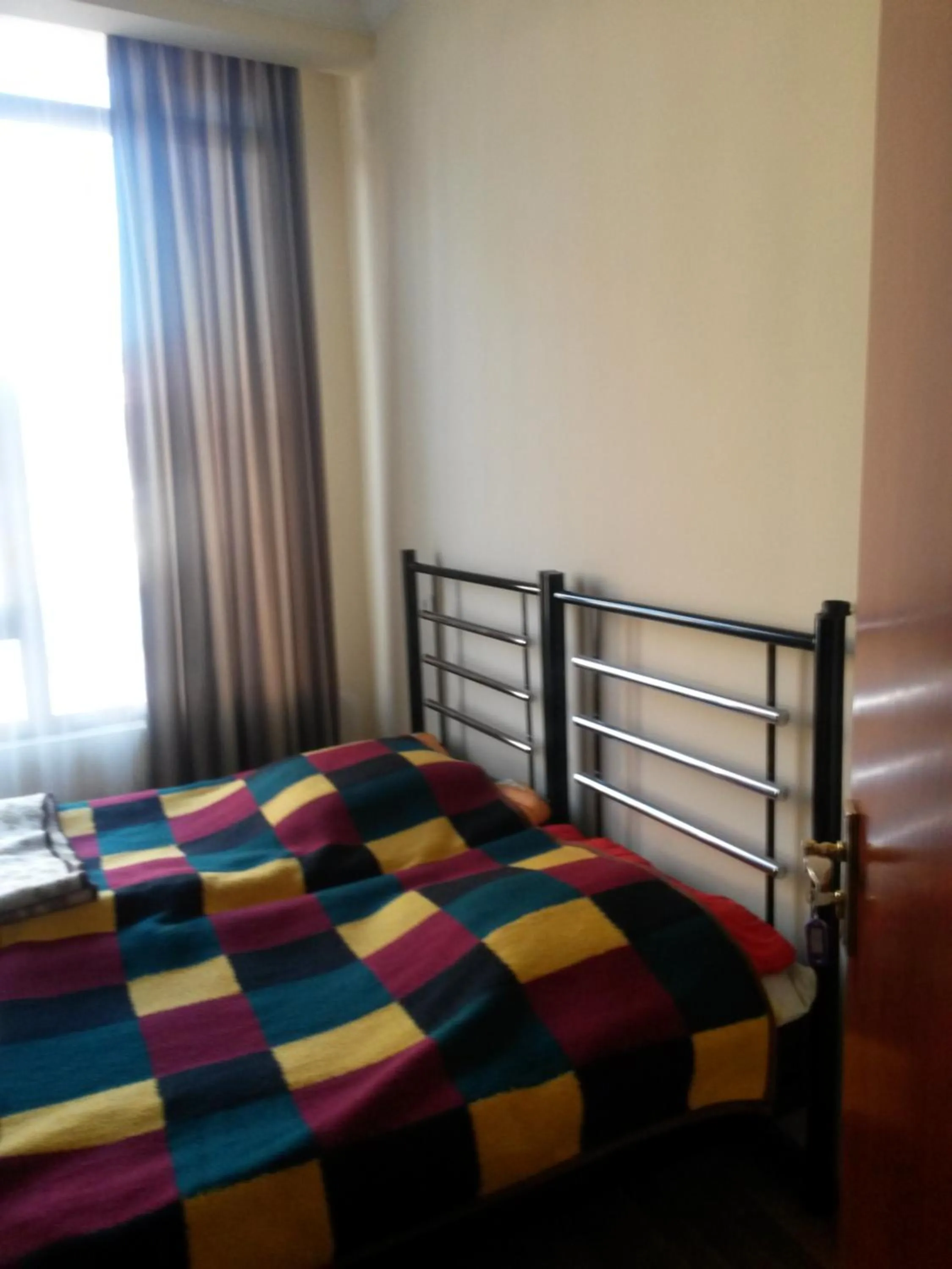 Bed in George Dom