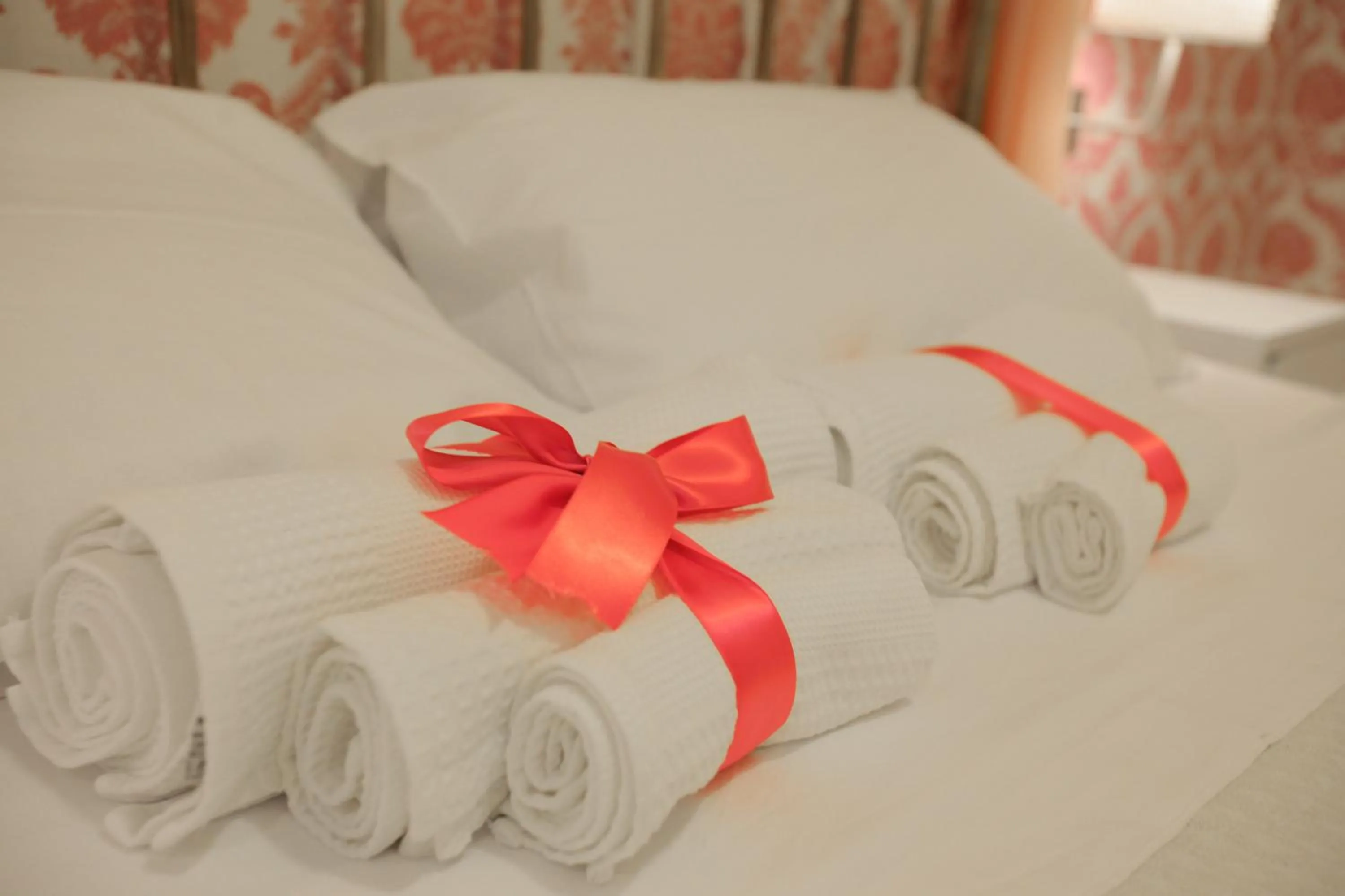 Decorative detail, Bed in Antica Palermo R&B