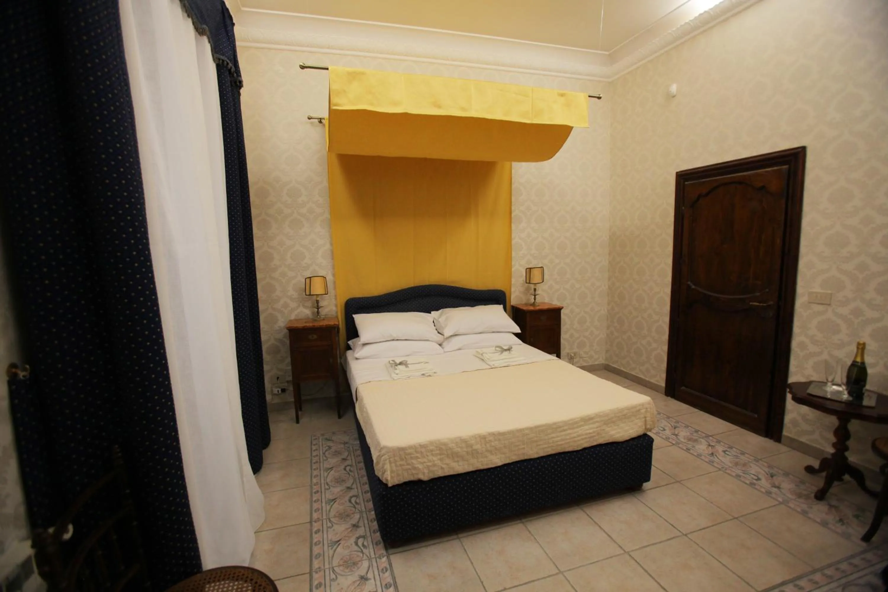 Bed in Antica Palermo R&B