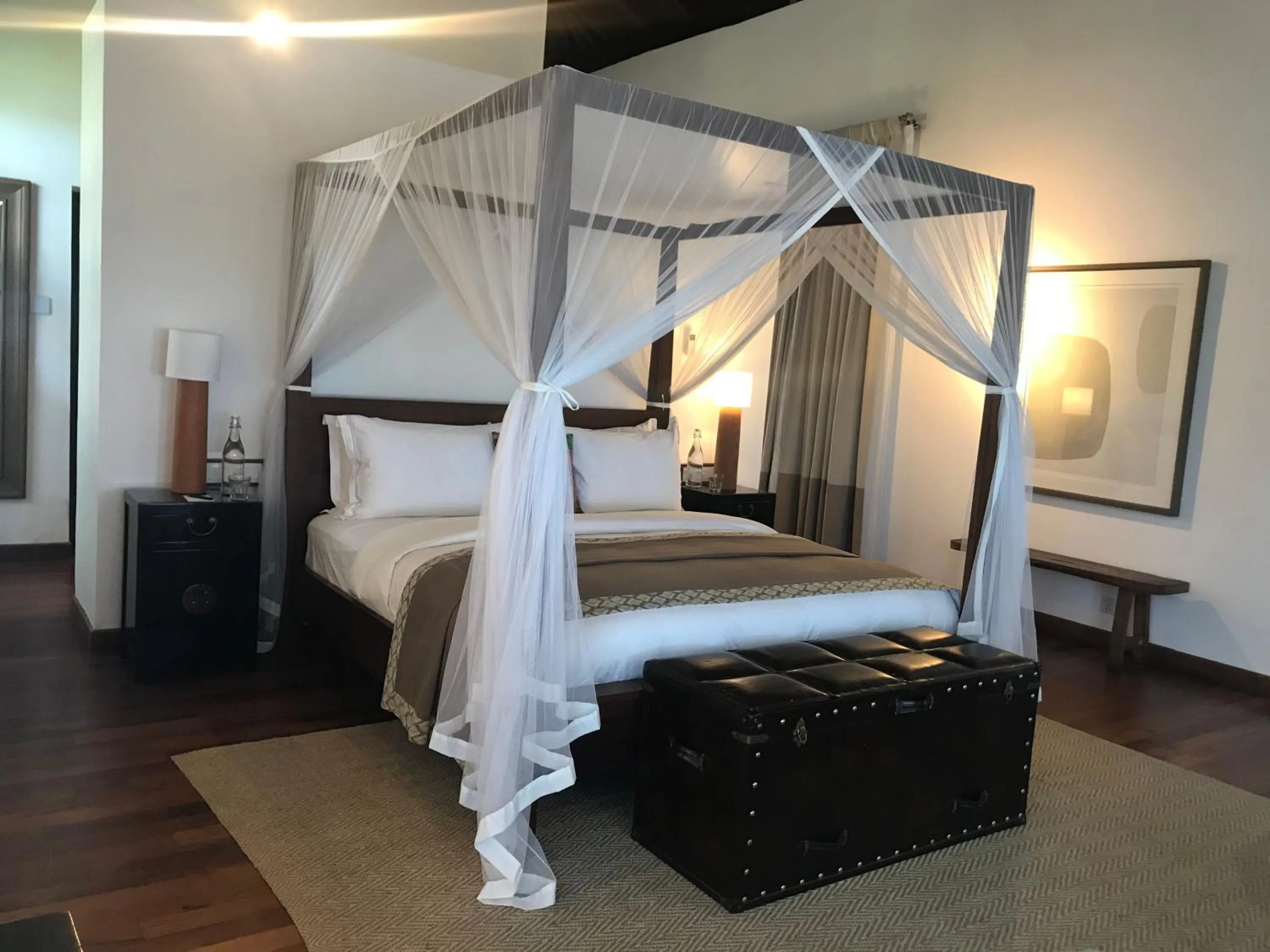 Bed in The Postcard Galle