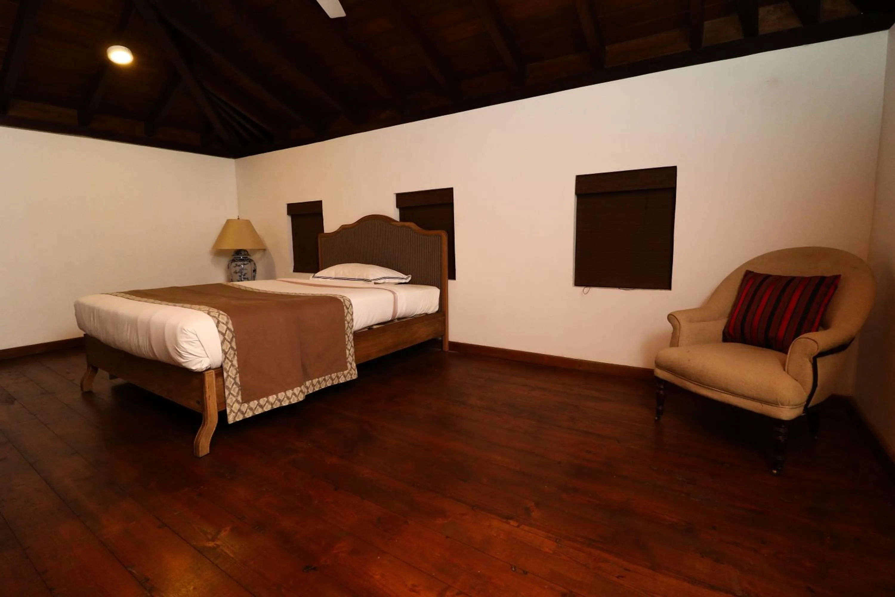 Bed in The Postcard Galle