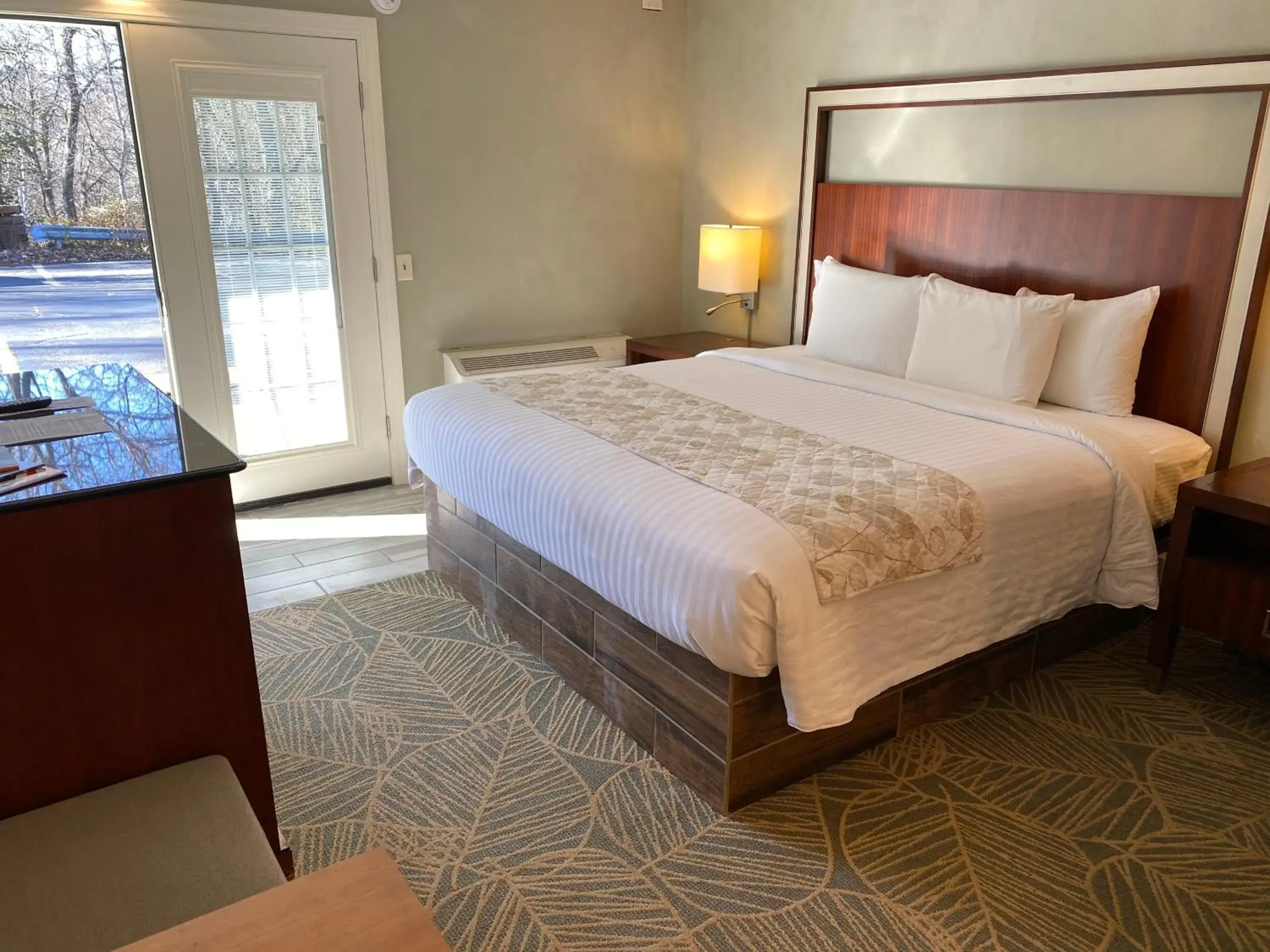 Bed in Cascades Inn Bed in Cascades Inn