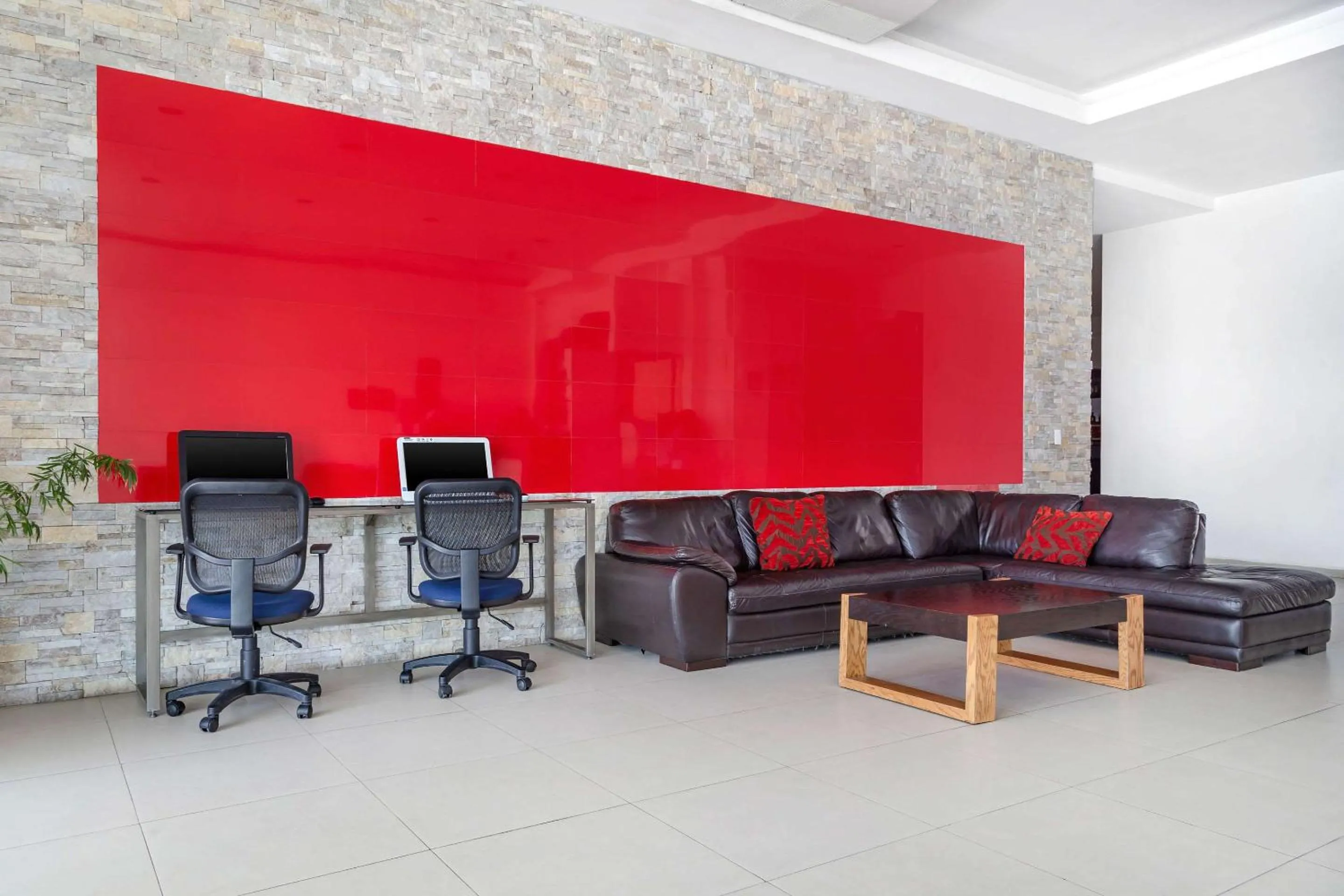 Lobby or reception in Premier Inn Tuxtla