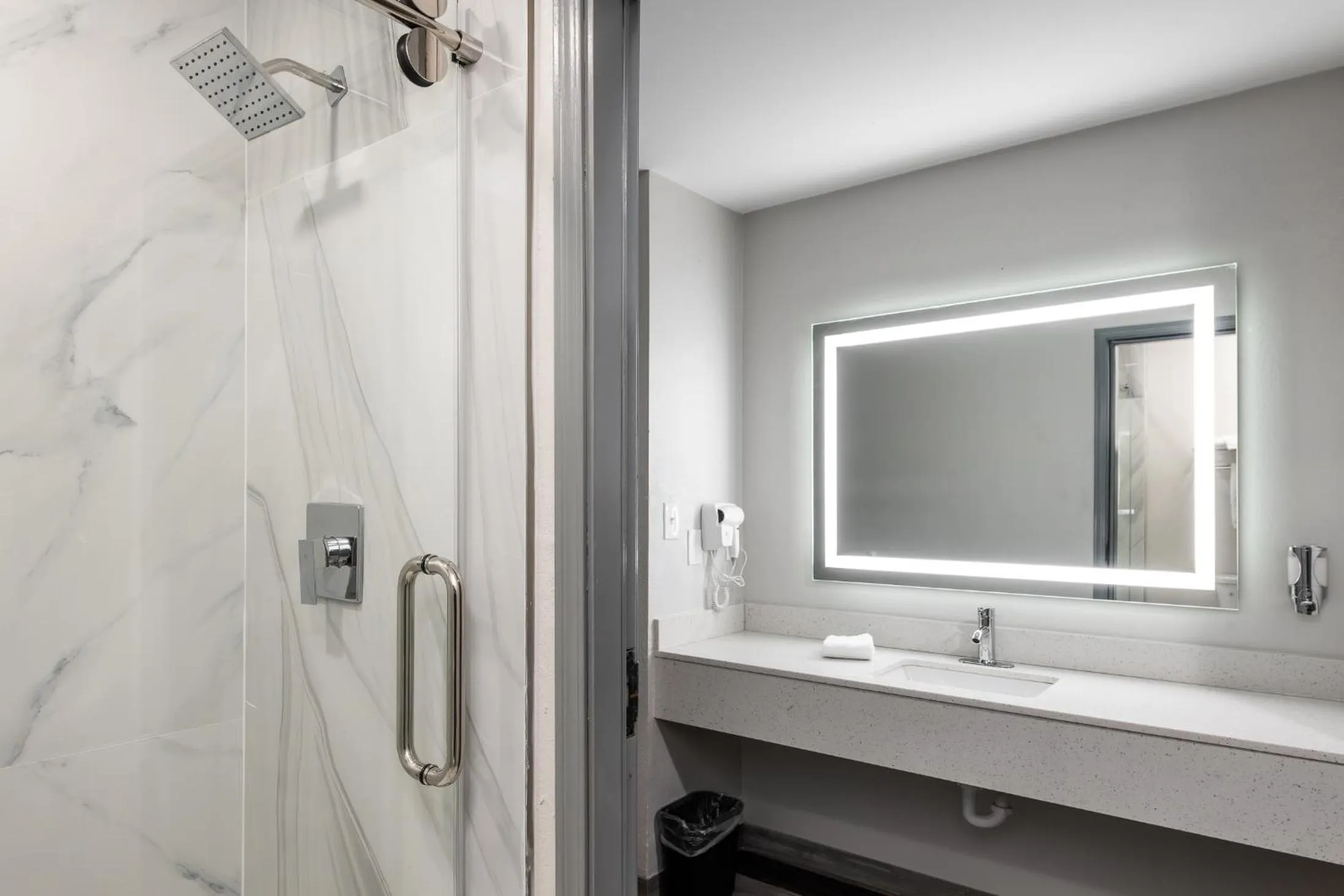 Country Hearth Inn-Toccoa