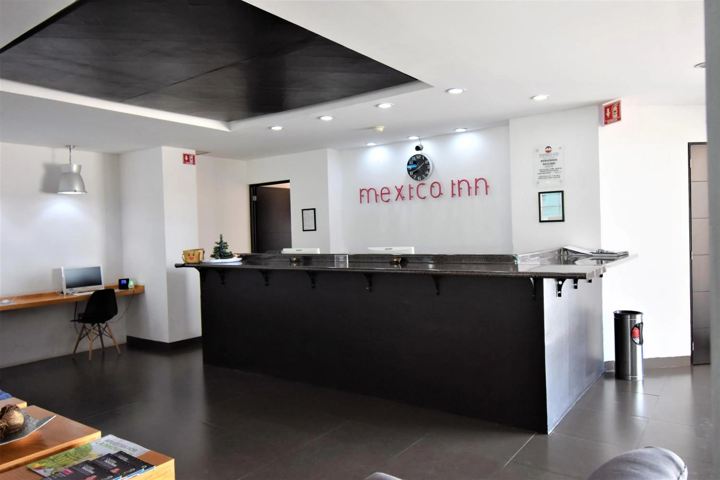 Lobby or reception in Hotel México Inn Express