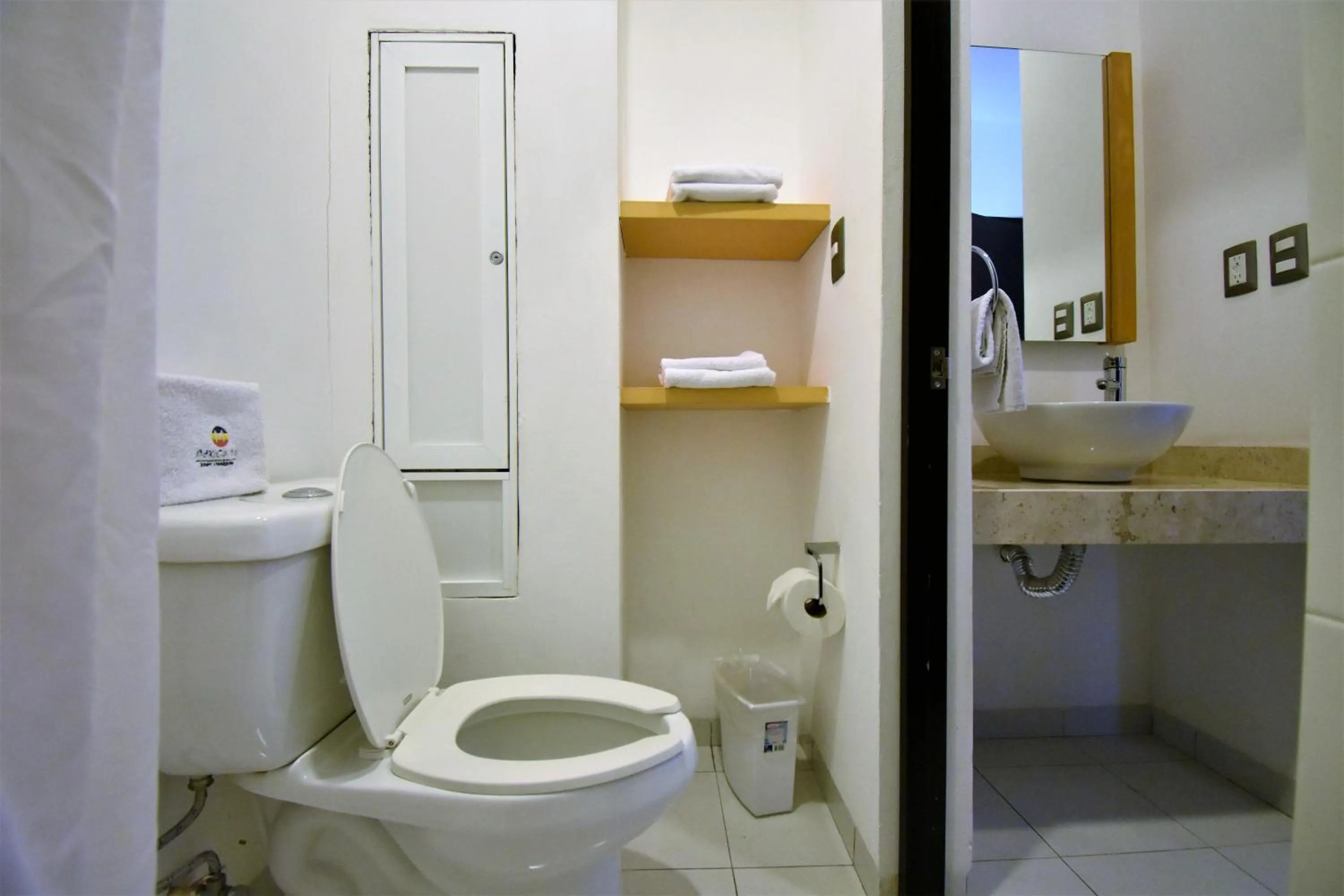 Bathroom in Hotel México Inn Express