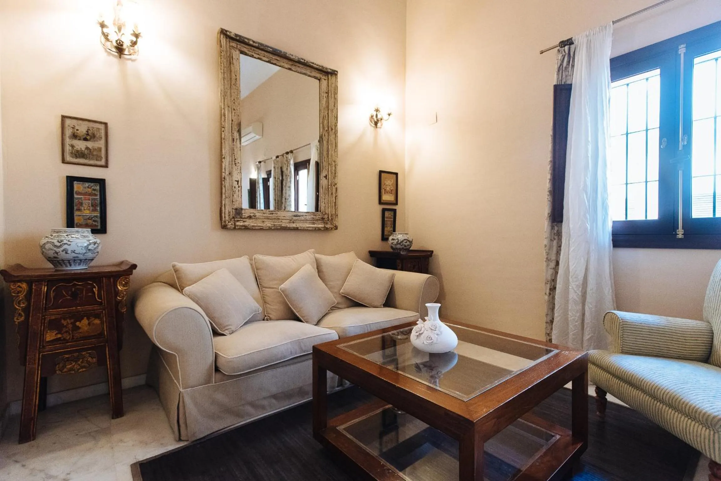 Living room in Singular Corral de San José