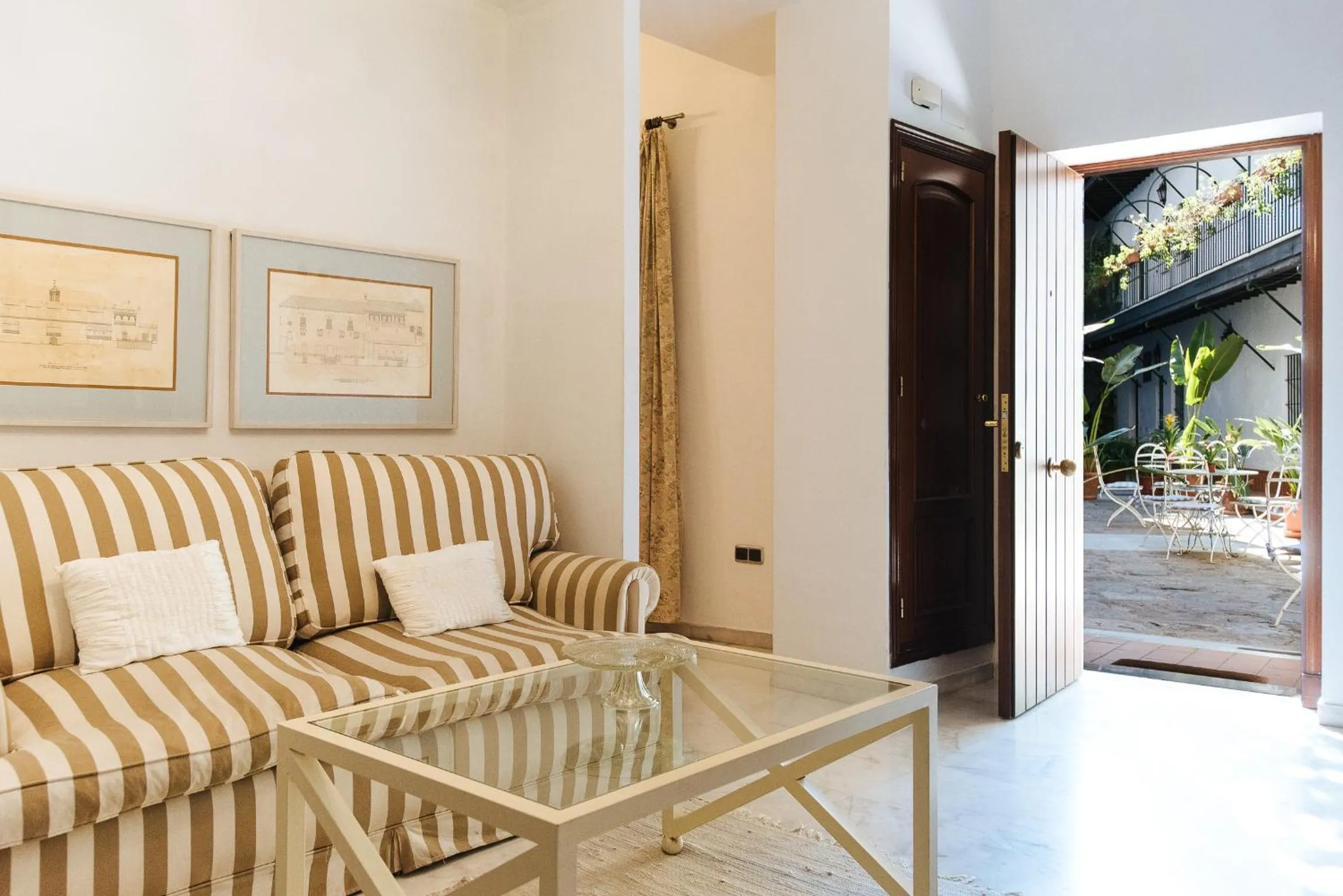 Living room in Singular Corral de San José