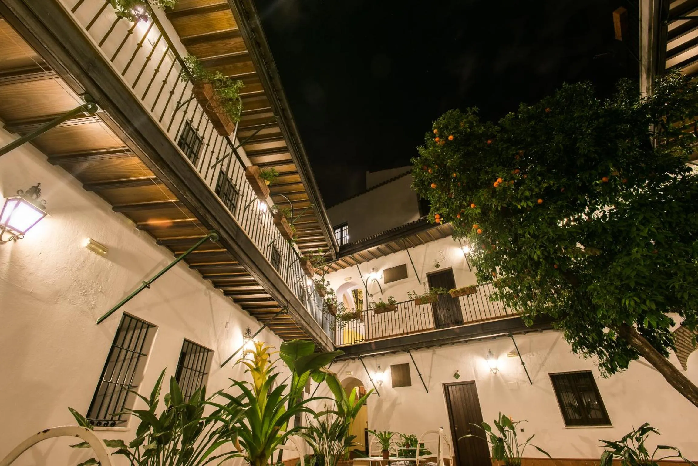 Facade/entrance in Singular Corral de San José