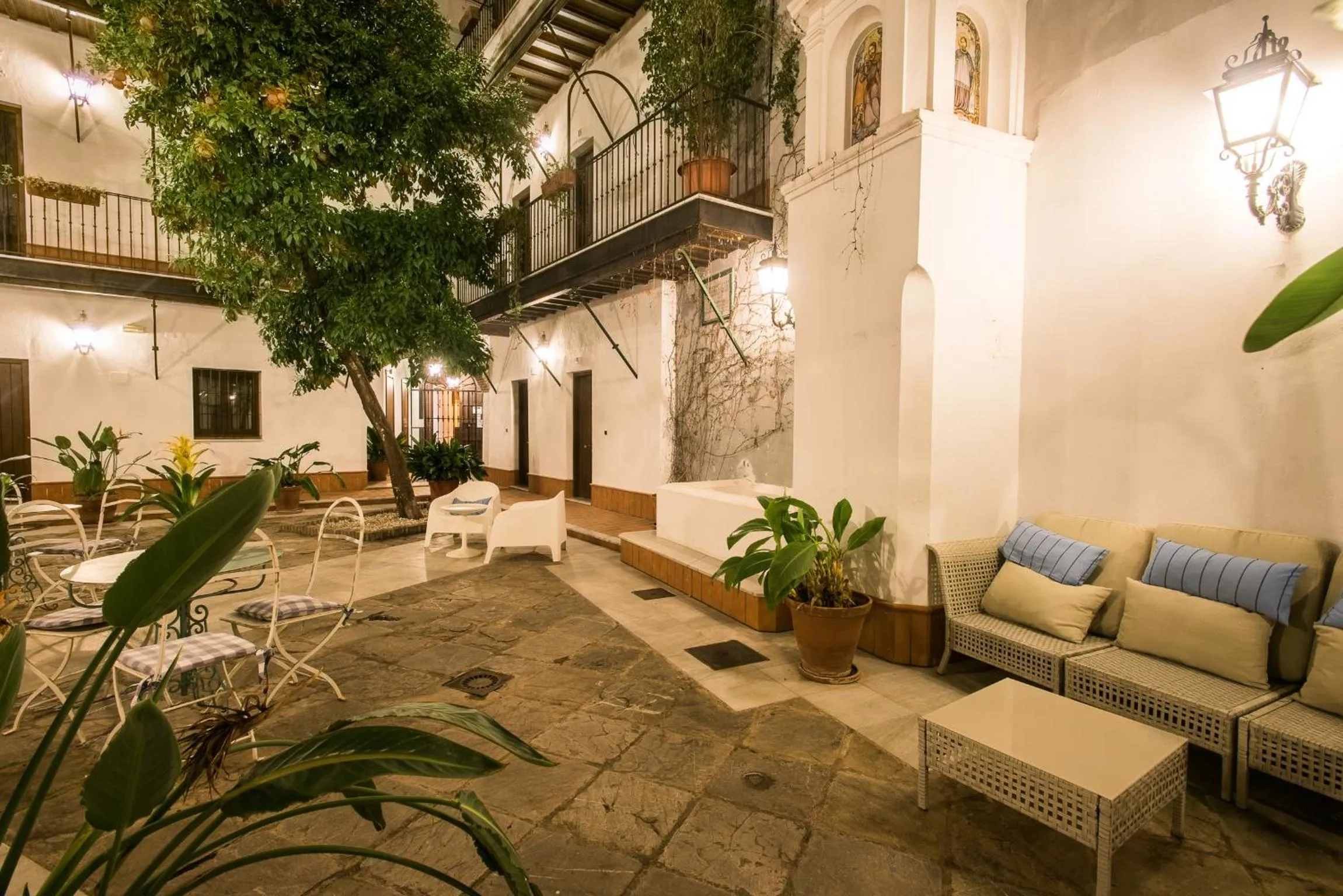 Patio in Singular Corral de San José