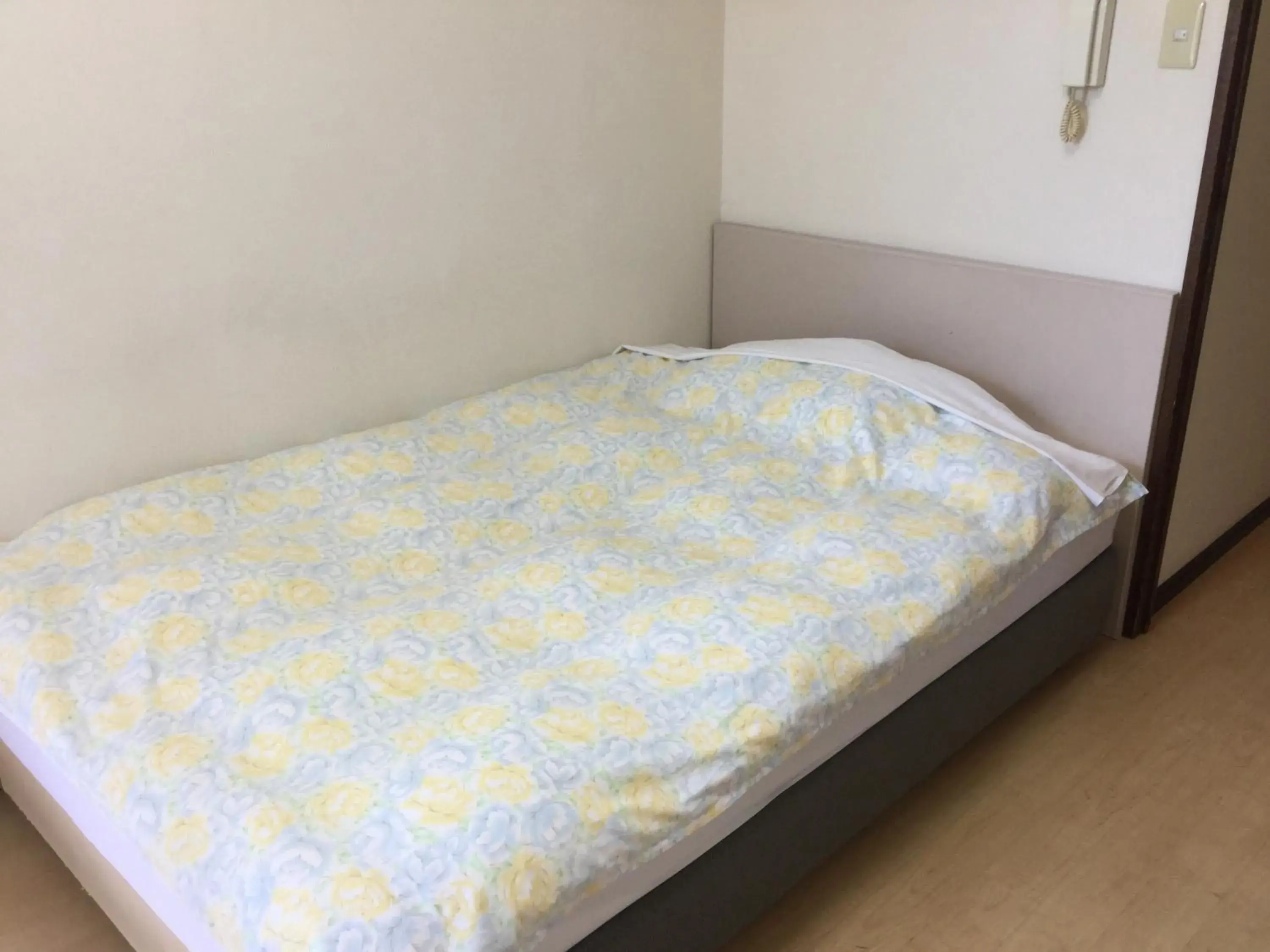 Bed in Business Inn Grandeur Fuchu Bed in Business Inn Grandeur Fuchu