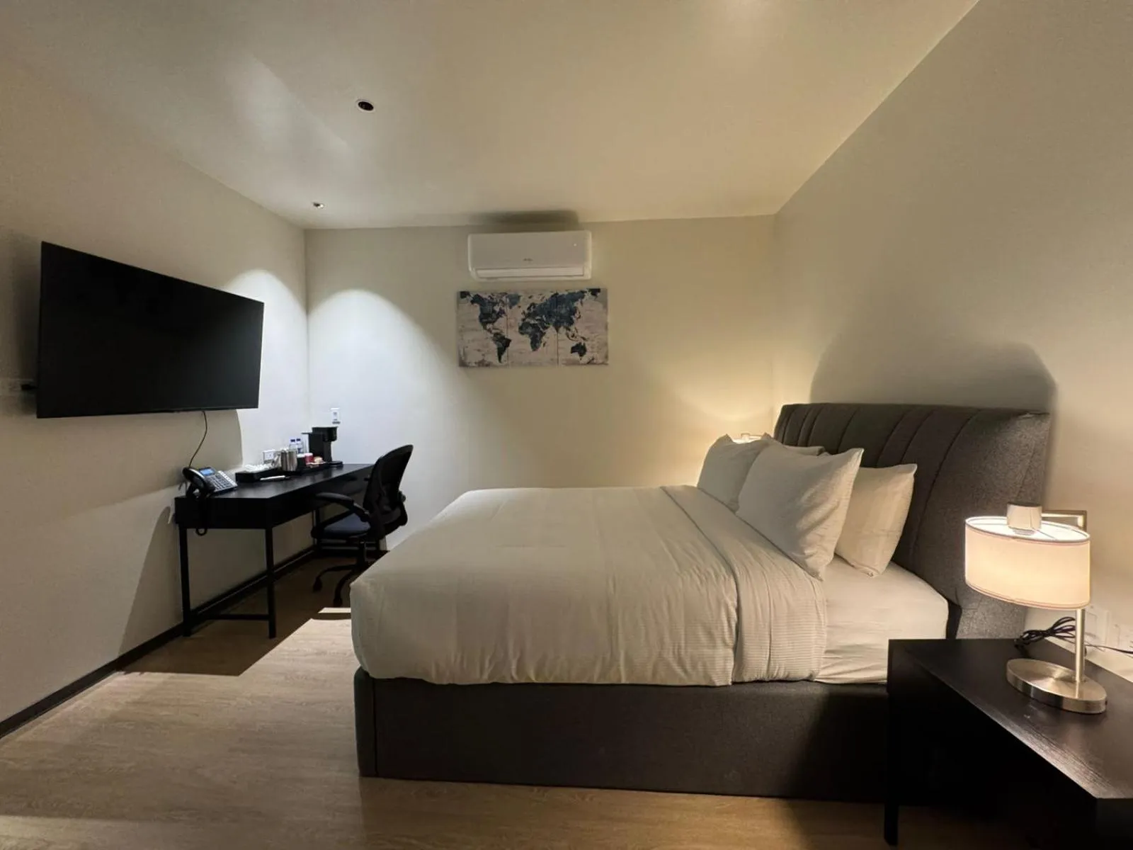 Bedroom, Bed in Grand Resort & Residences