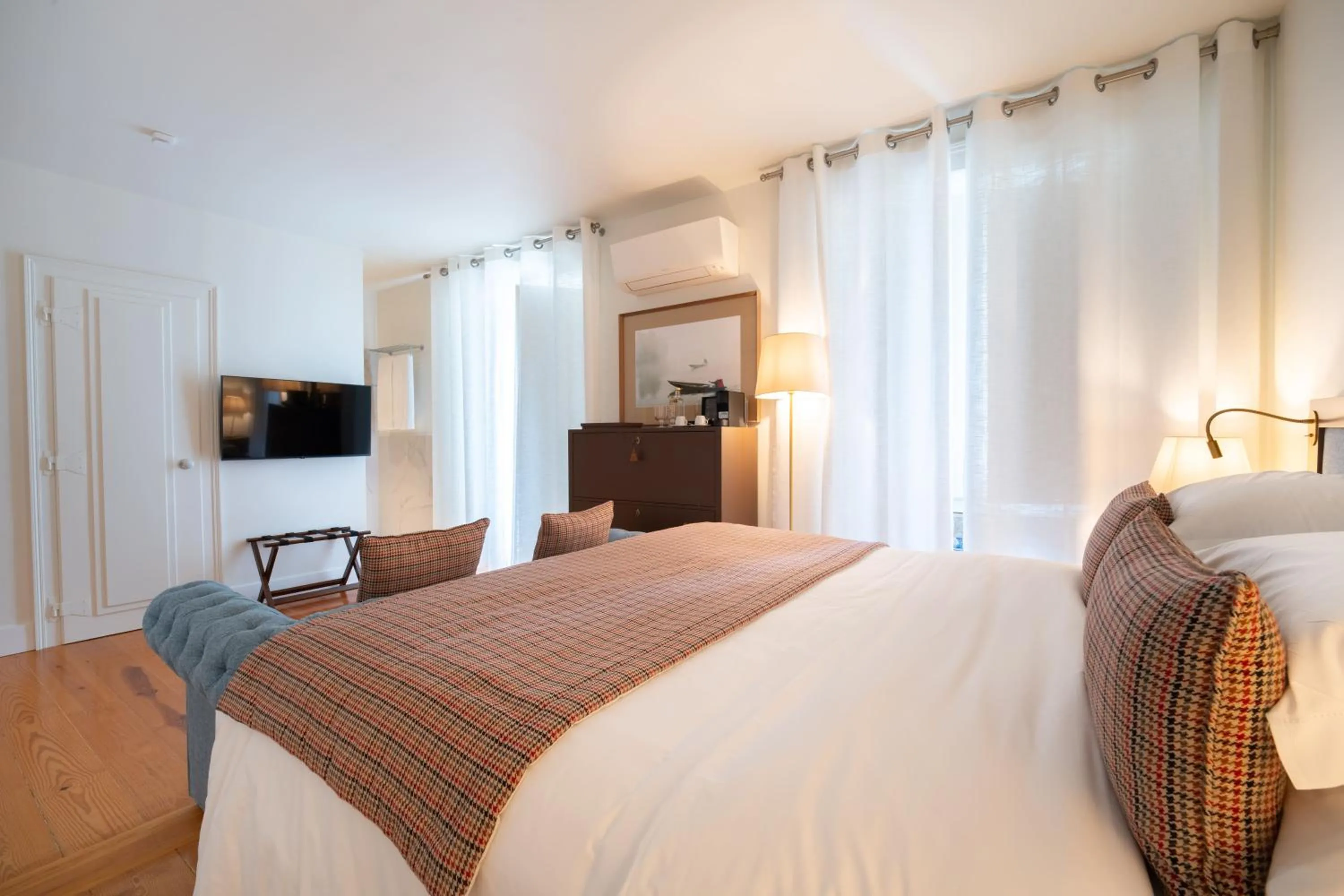 Bed in Once Upon Lisboa