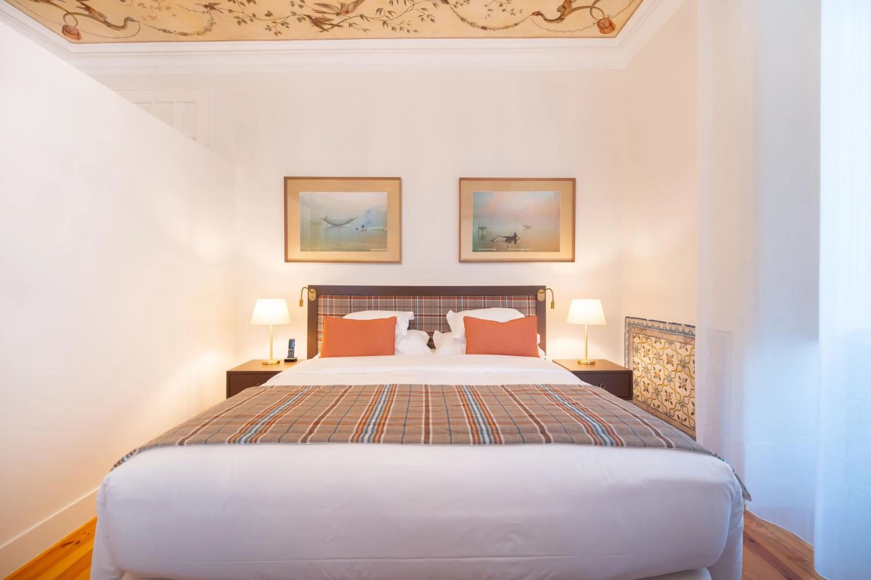 Bed in Once Upon Lisboa