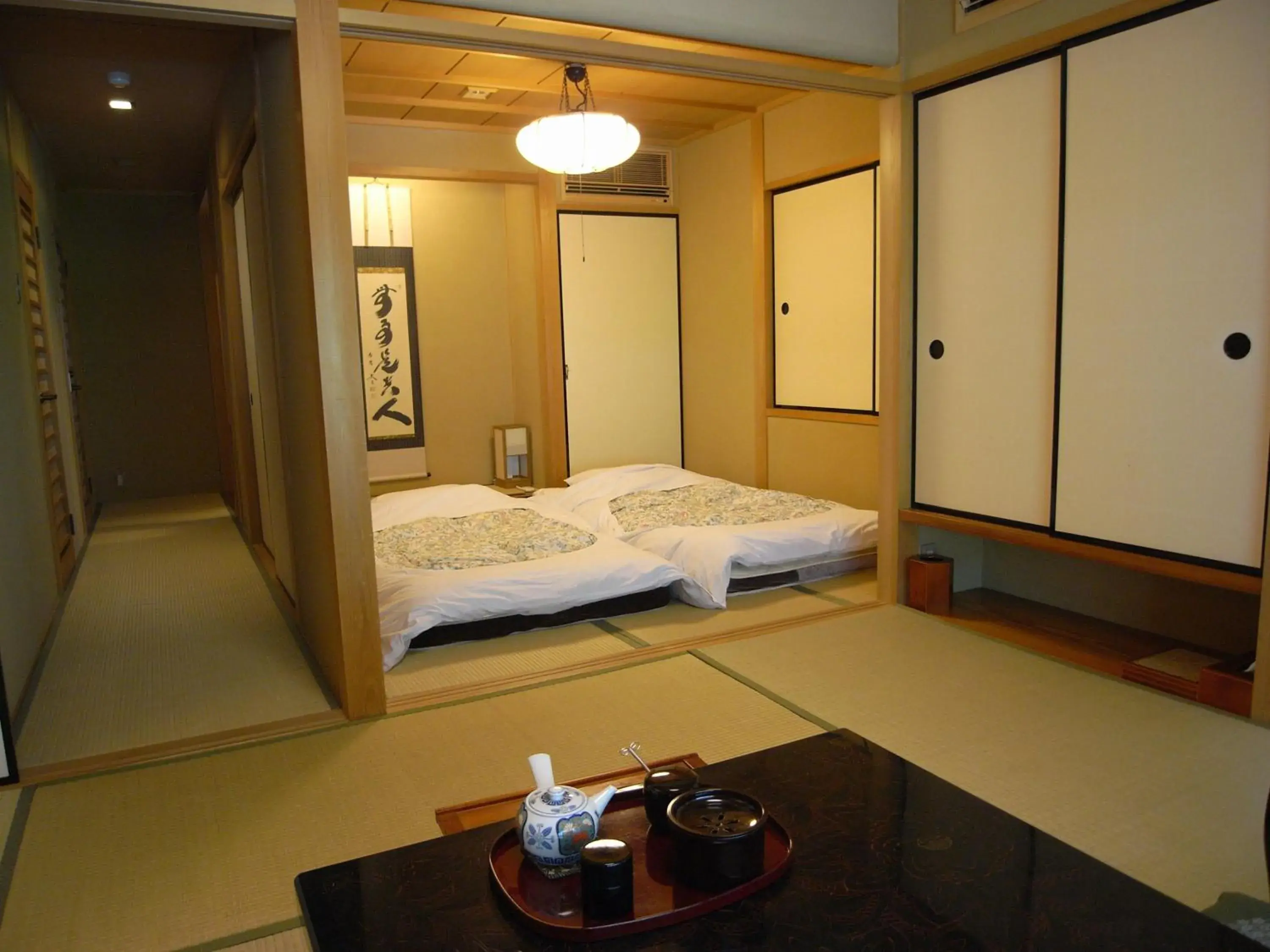 Photo of the whole room, Bed in Kawakamiya Kasuitei Photo of the whole room, Bed in Kawakamiya Kasuitei