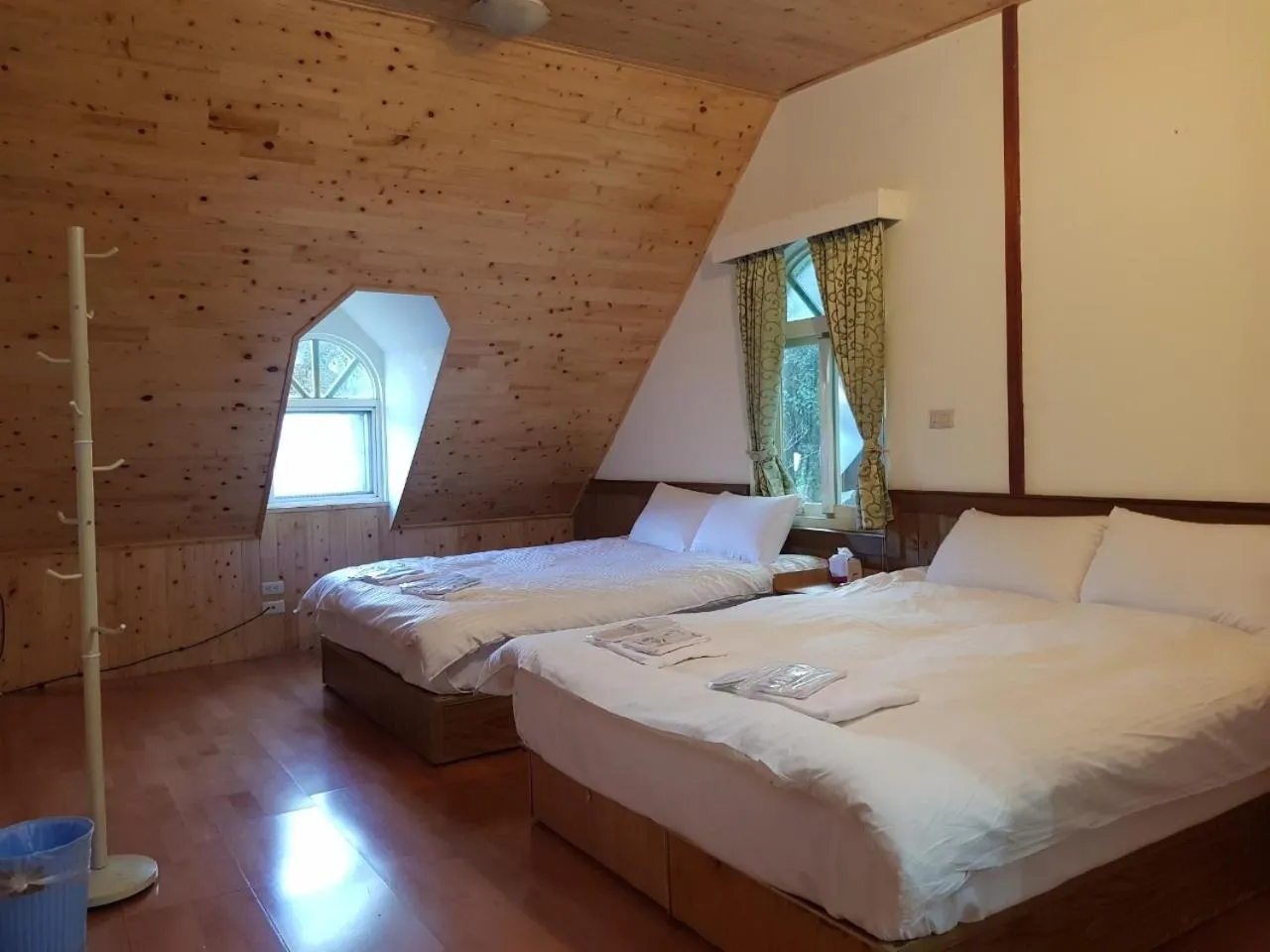 Bed in Qingjing Xiaozhu