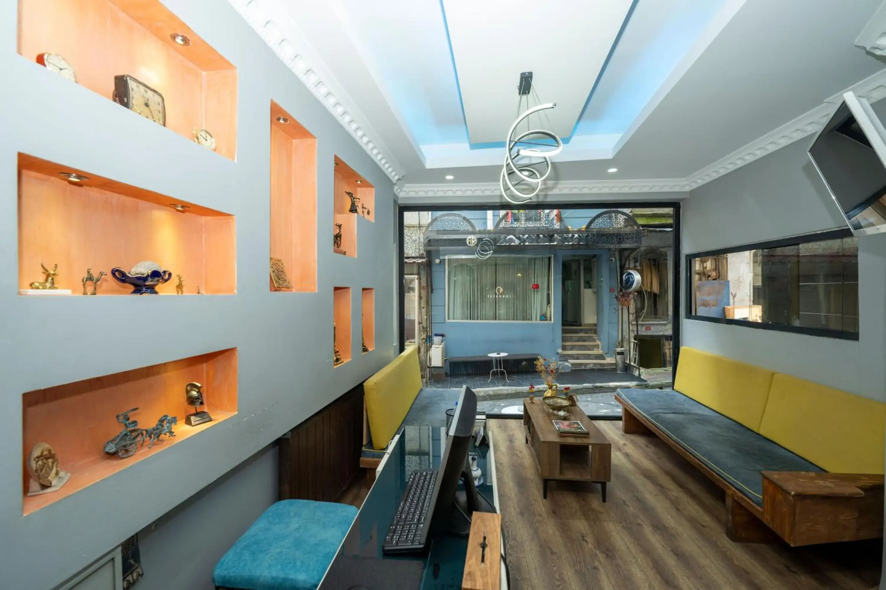 Lobby or reception in Deluxe Valeria Lobby or reception in Deluxe Valeria