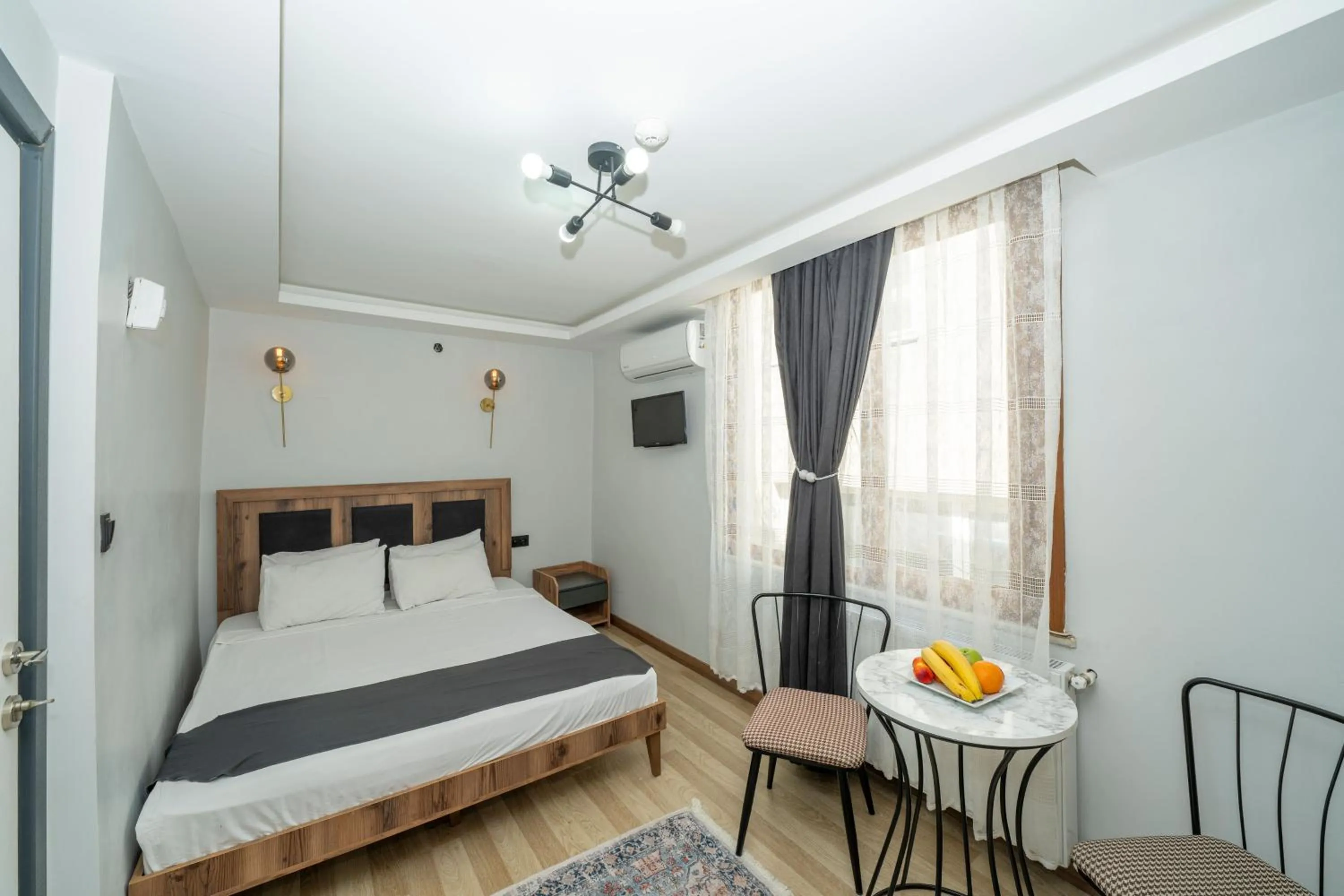 Bed in Deluxe Valeria