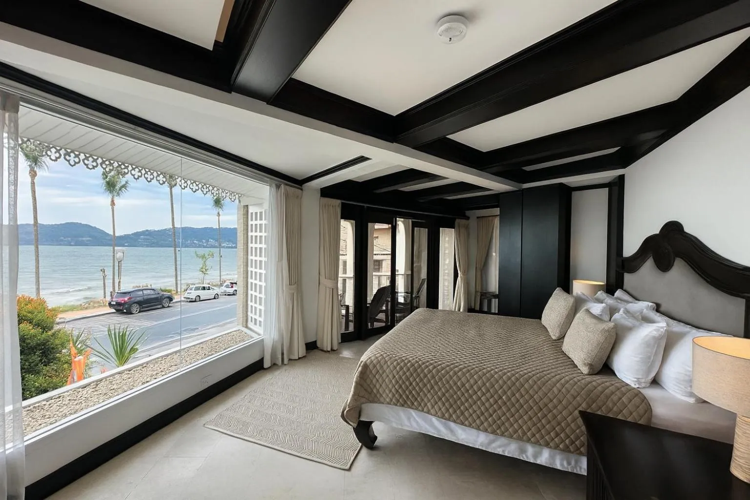 Bedroom, Bed in The Taksim Royal Beach Hotel