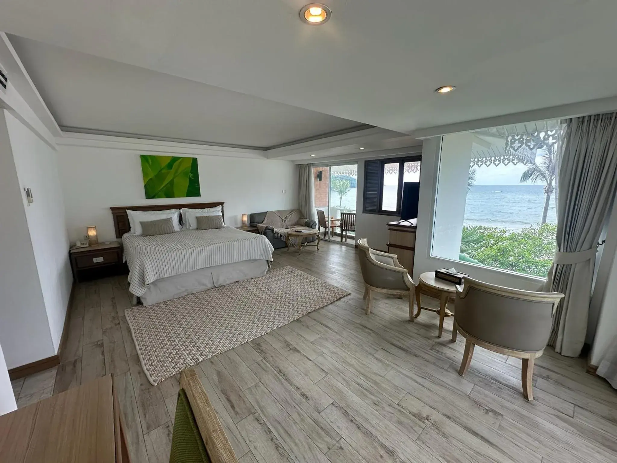 Double Room with Sea View in The Taksim Royal Beach Hotel Double Room with Sea View in The Taksim Royal Beach Hotel