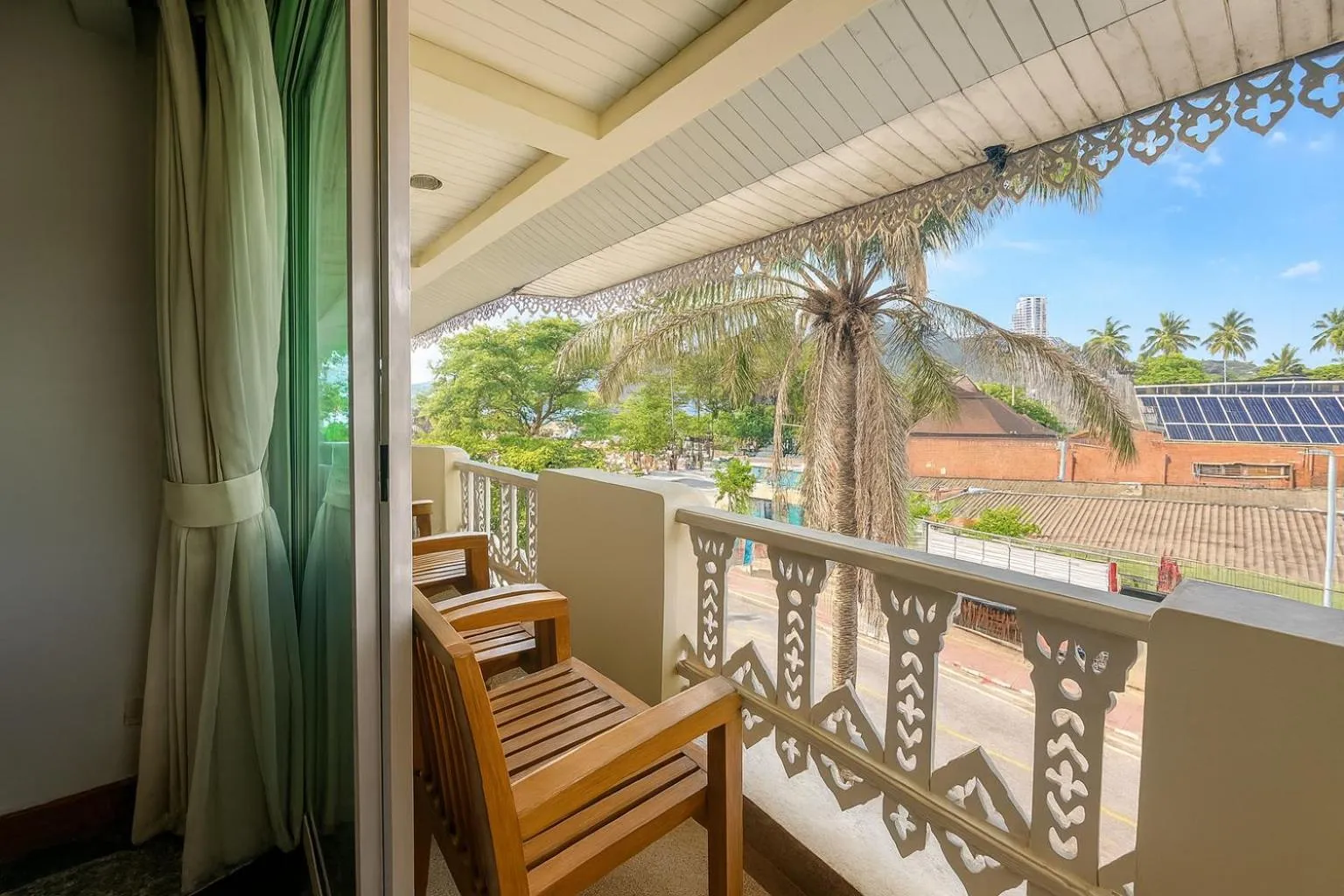 The Taksim Royal Beach Hotel