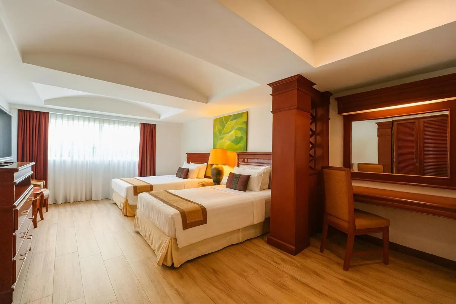 Bed in The Taksim Royal Beach Hotel