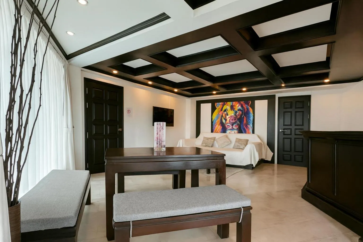 The Taksim Royal Beach Hotel