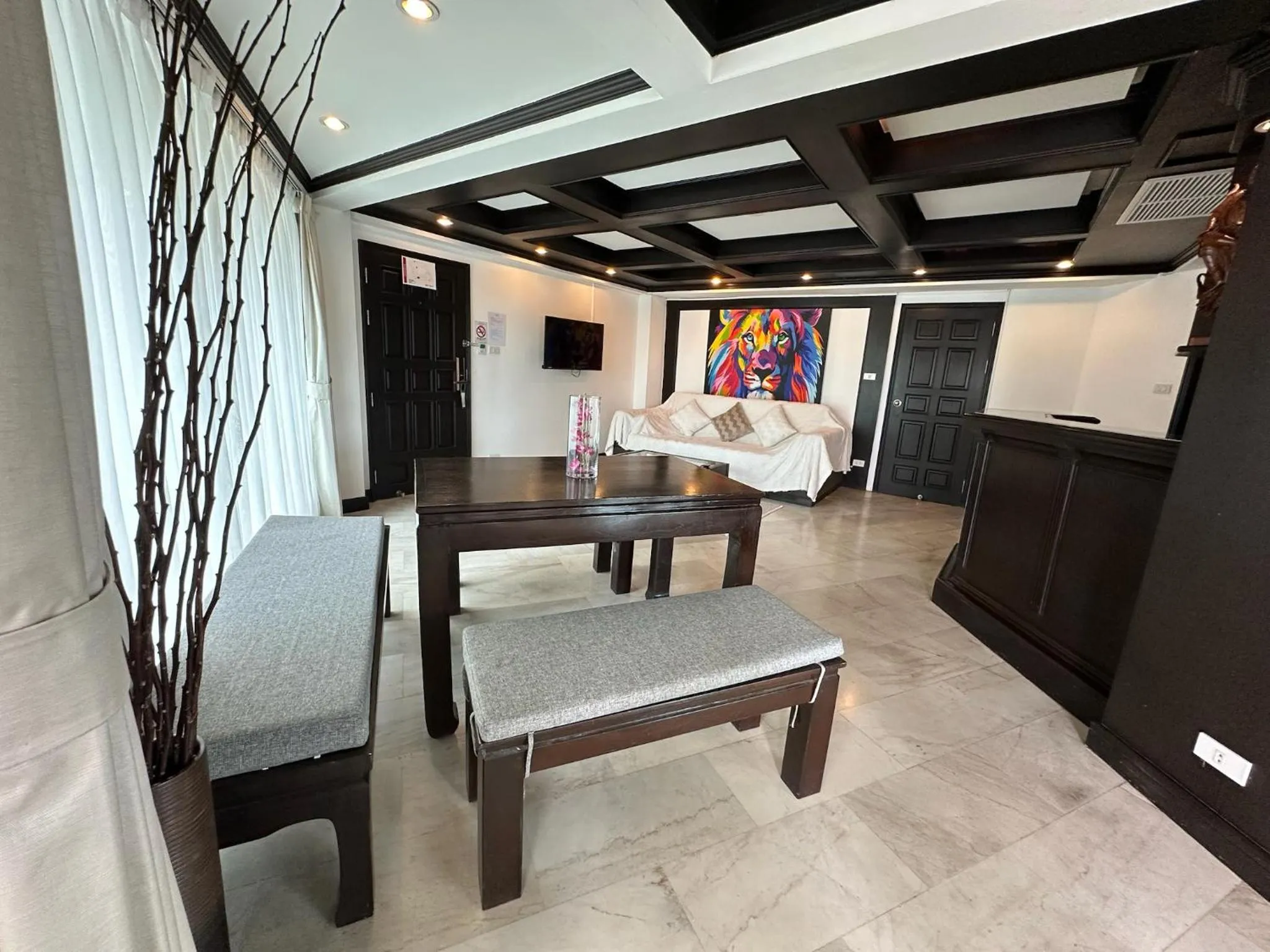 The Taksim Royal Beach Hotel