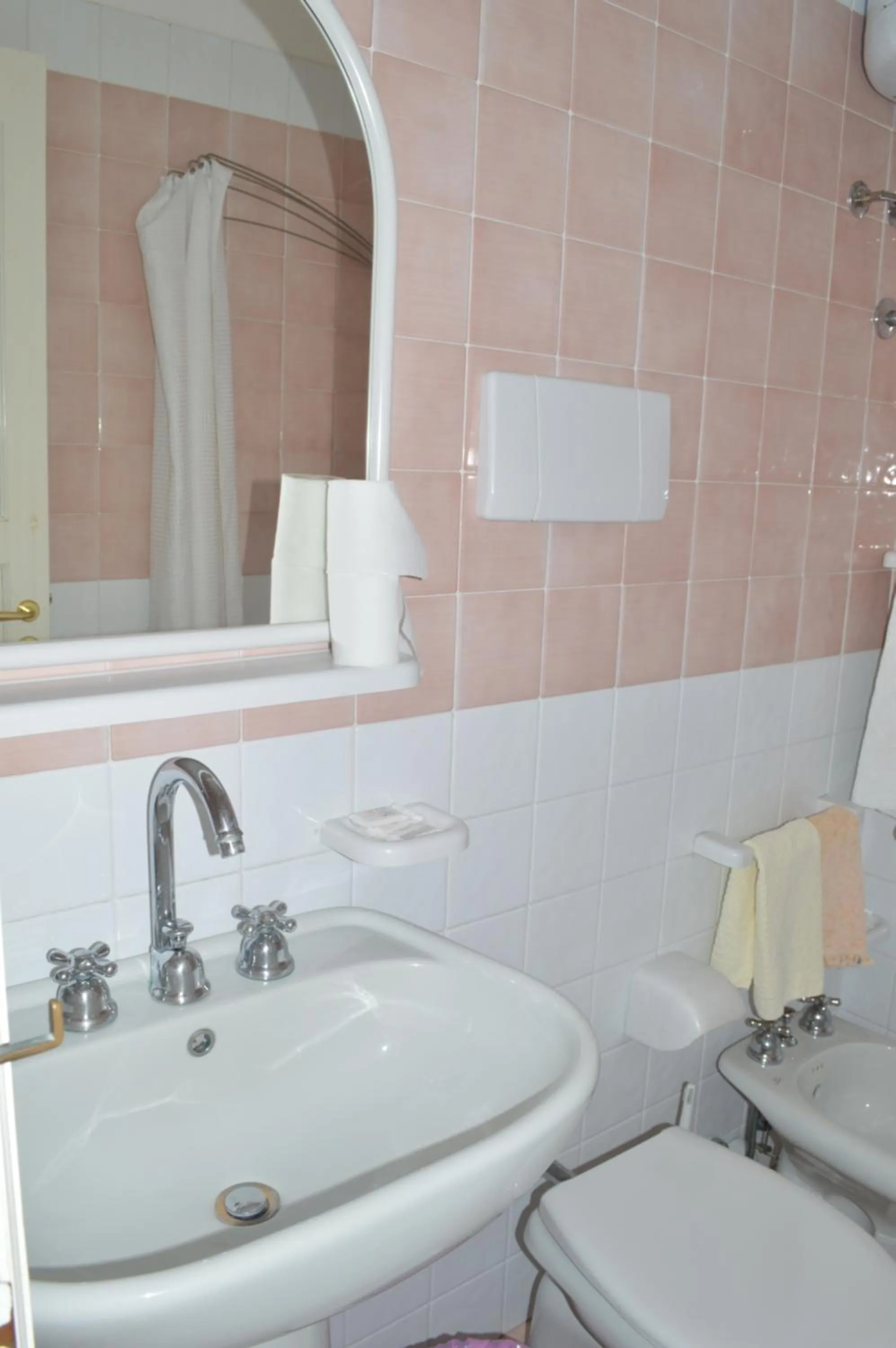 Bathroom in Hotel Polito