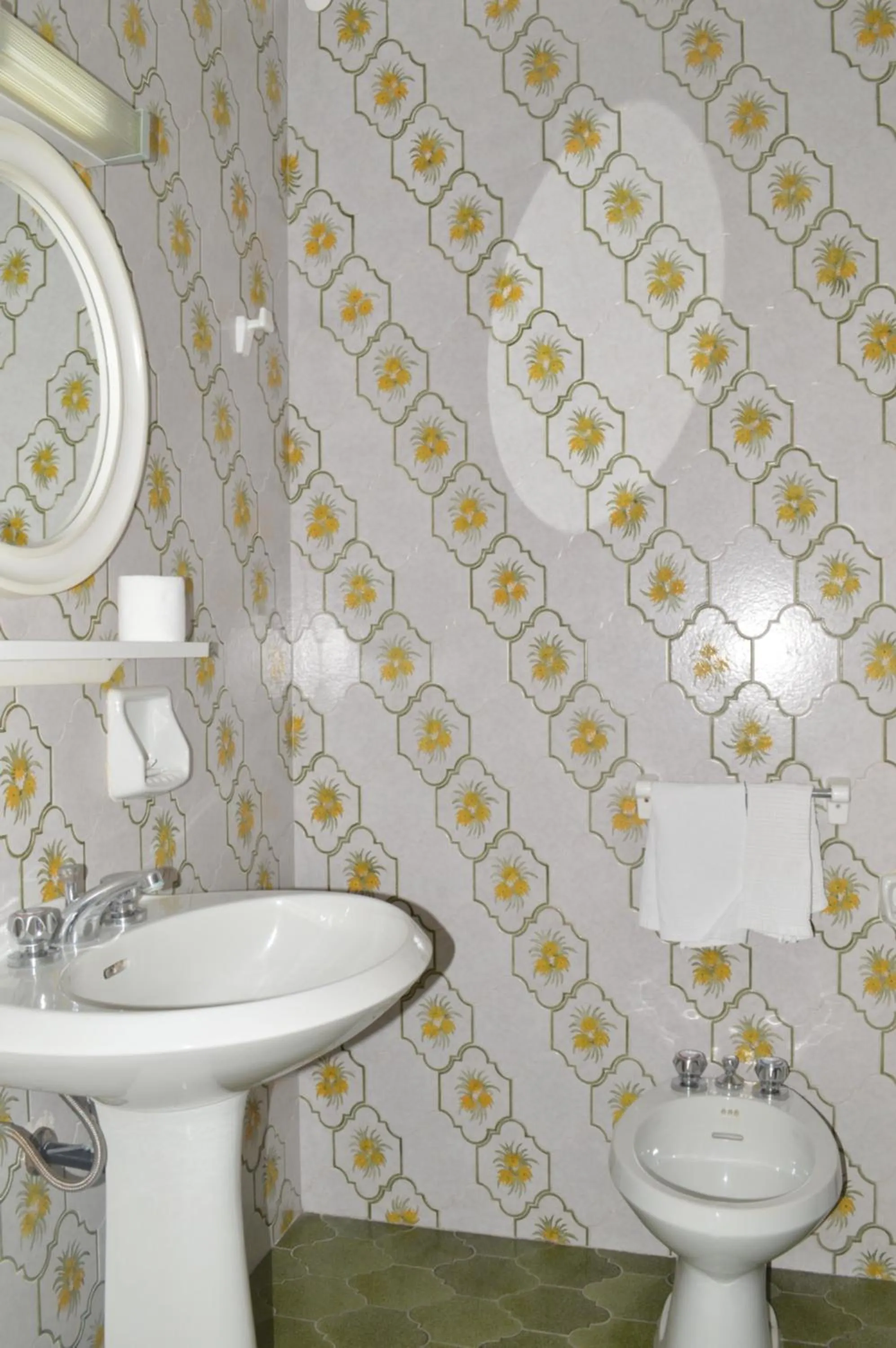 Toilet in Hotel Polito