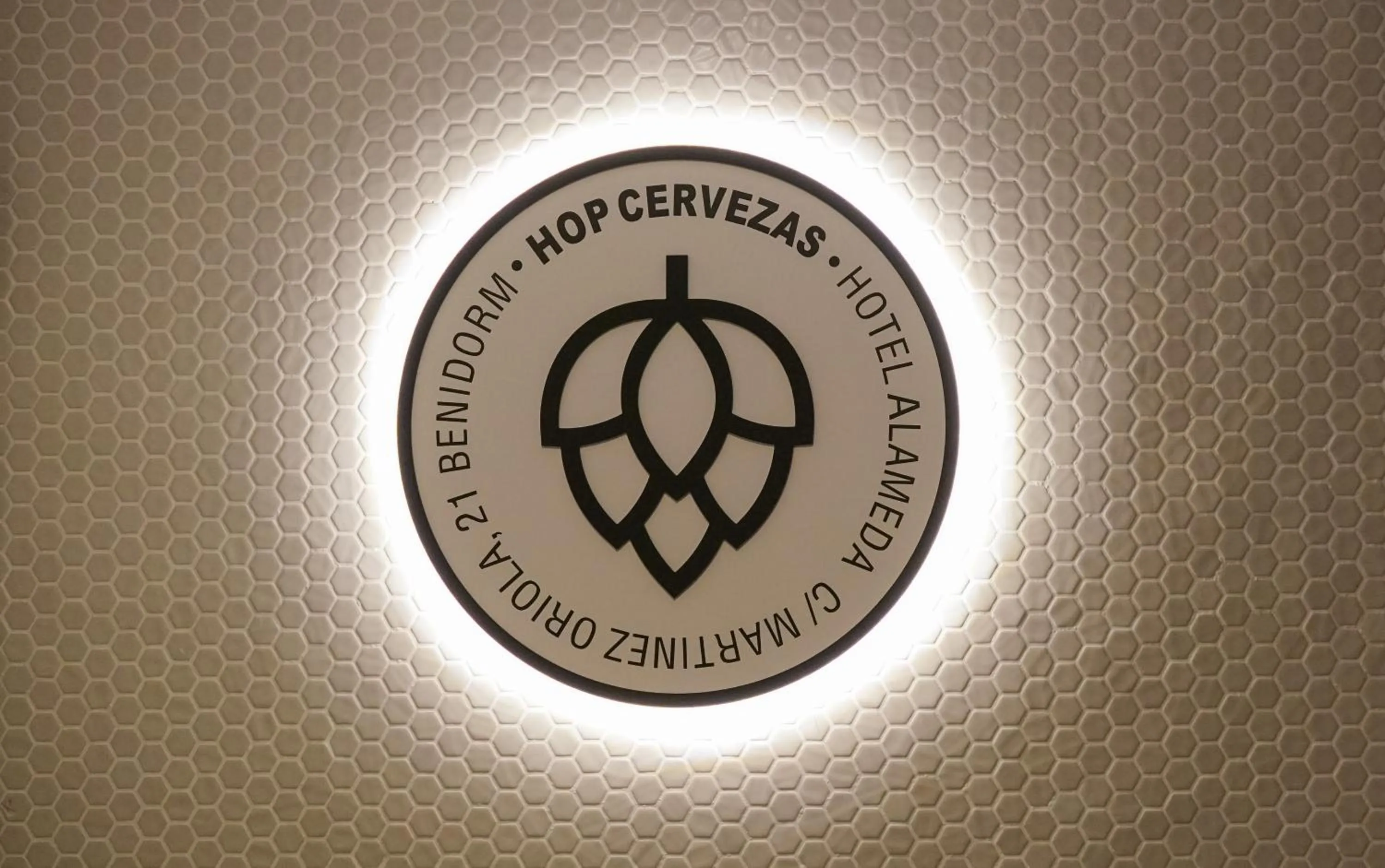 Property building in Hotel Alameda