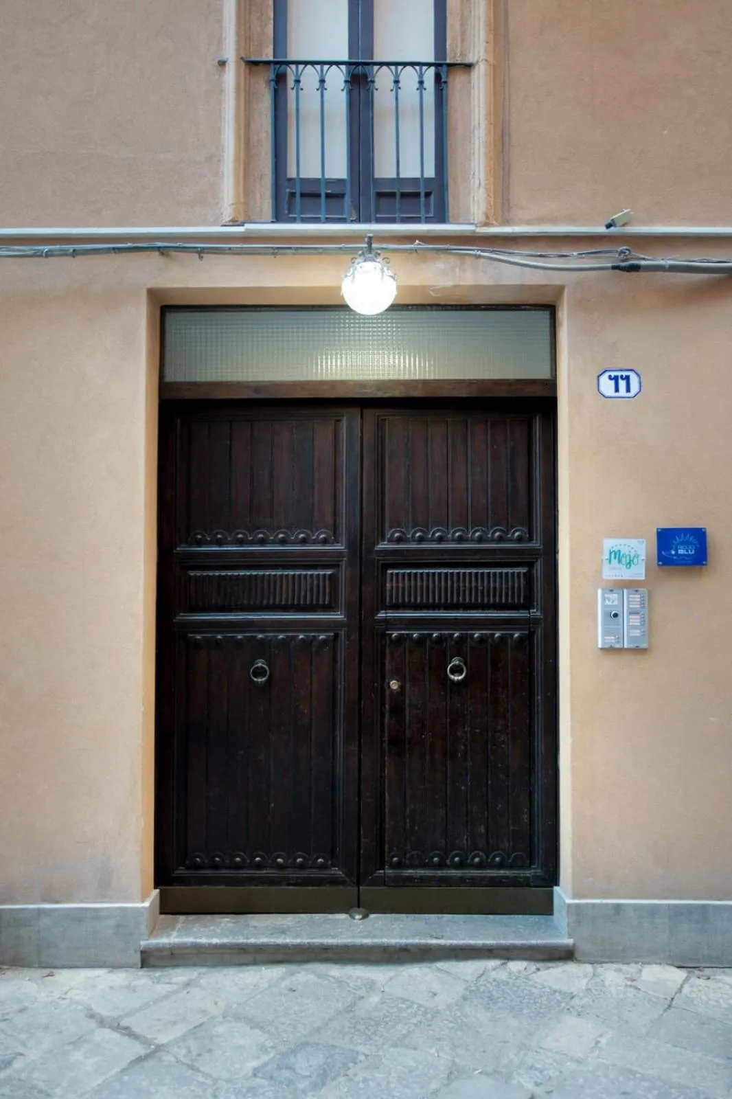 Property building in MojoCoHouse