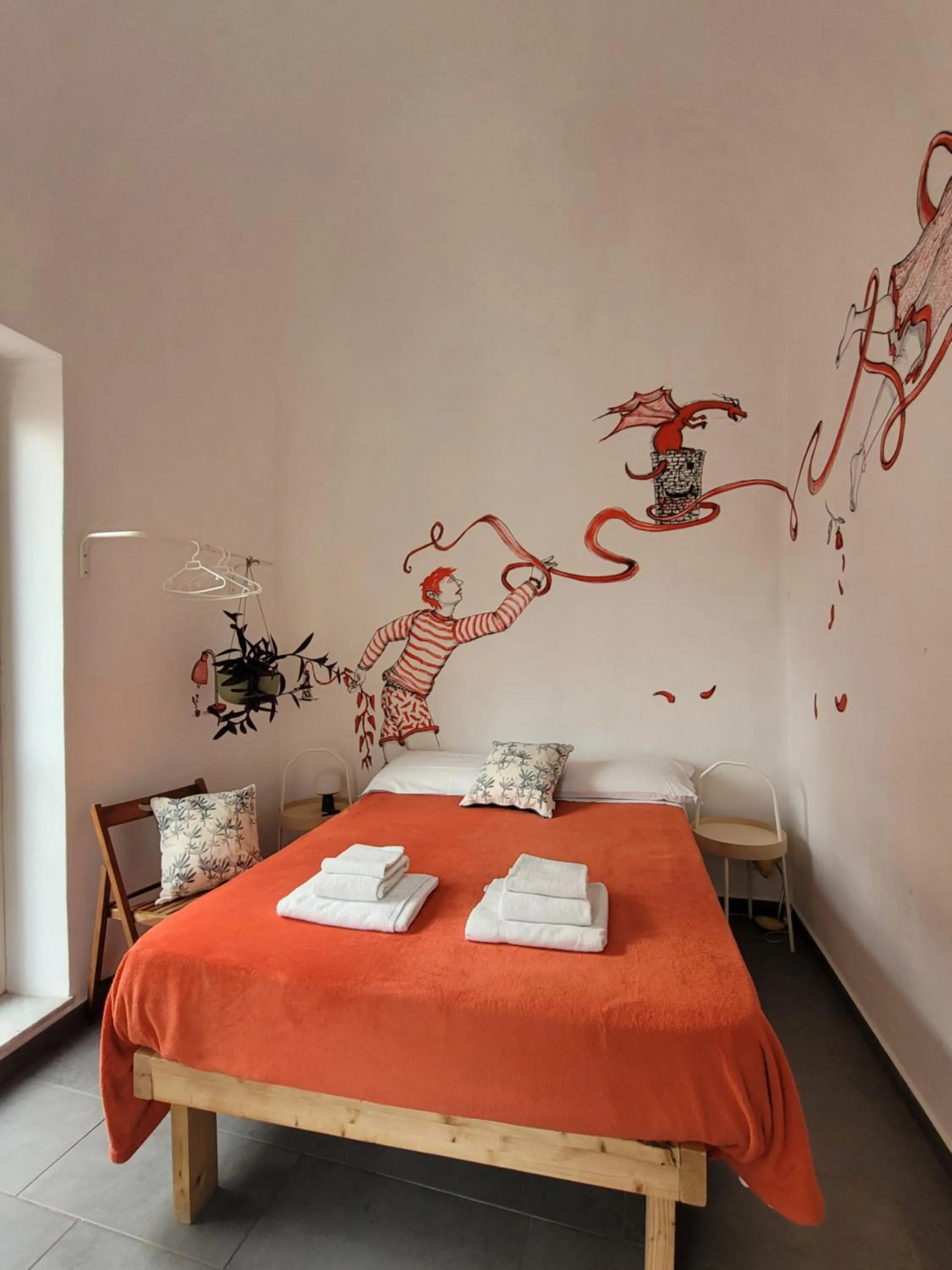 Bed in MojoCoHouse