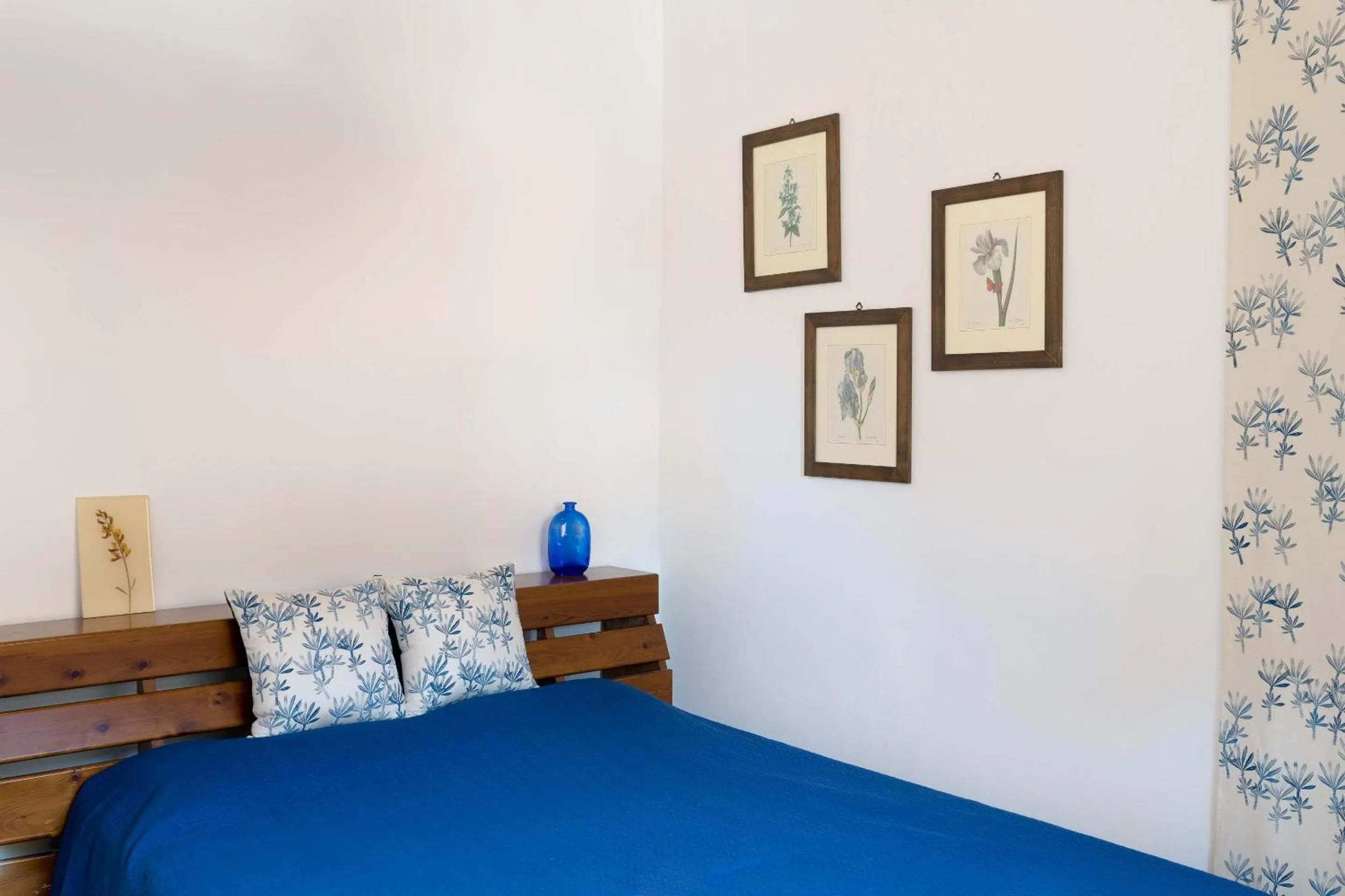 Bed in MojoCoHouse