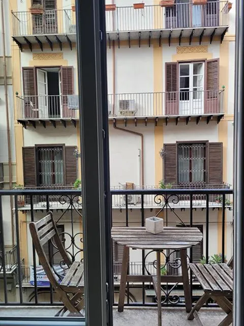 Balcony/Terrace in MojoCoHouse