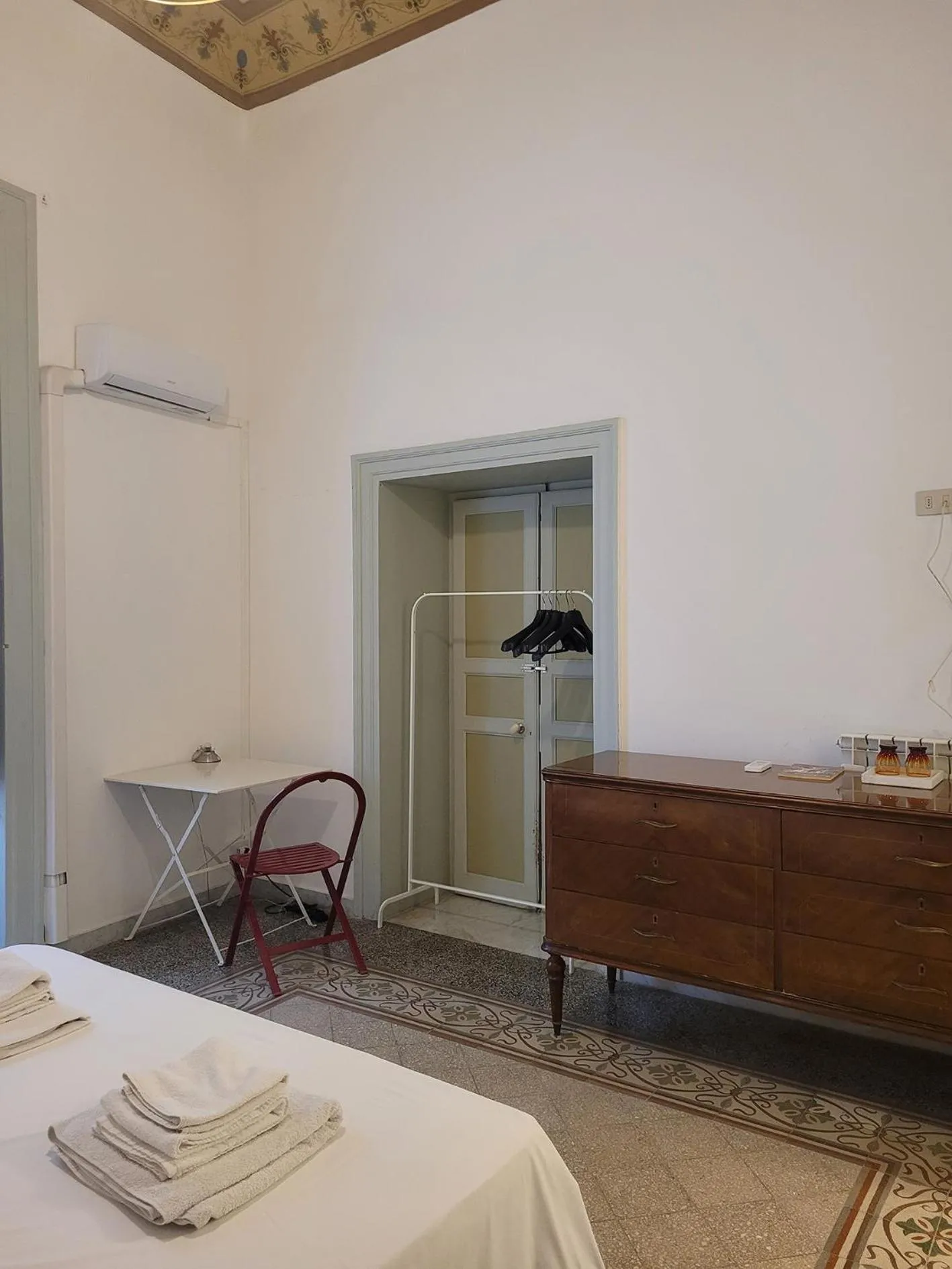 Bedroom in MojoCoHouse