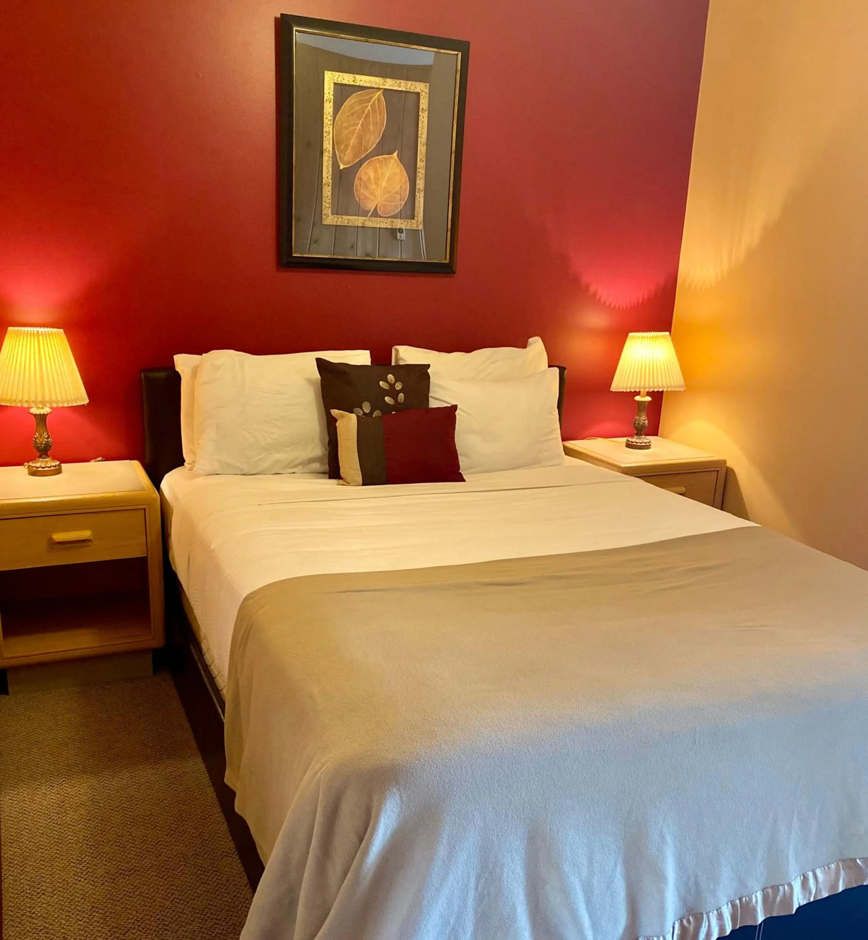 Bed in Rocky Mountain Springs Lodge