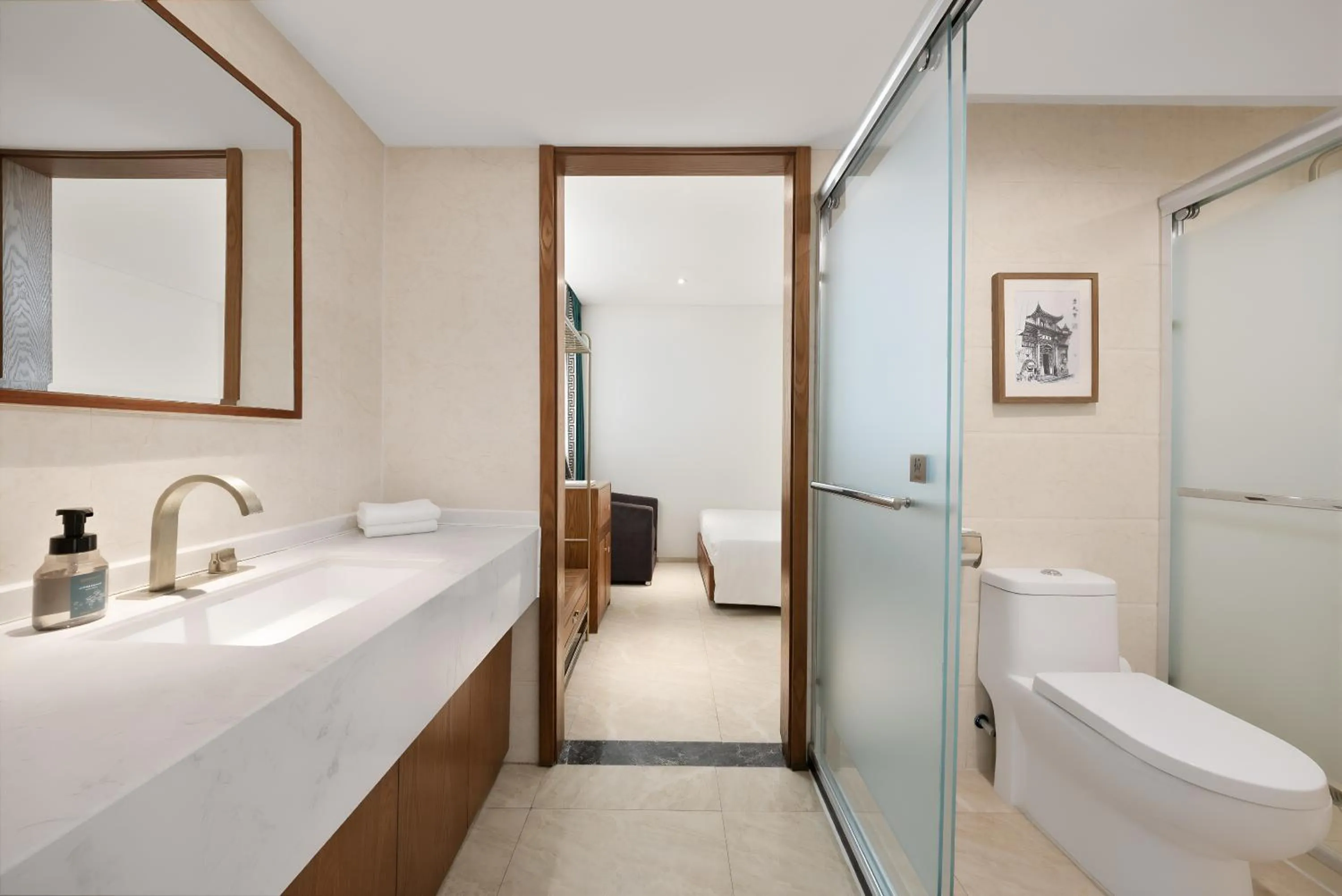 Shower in Beijing TangFu Chinese Culture Boutique Hotel Sanlitun Embassy Area