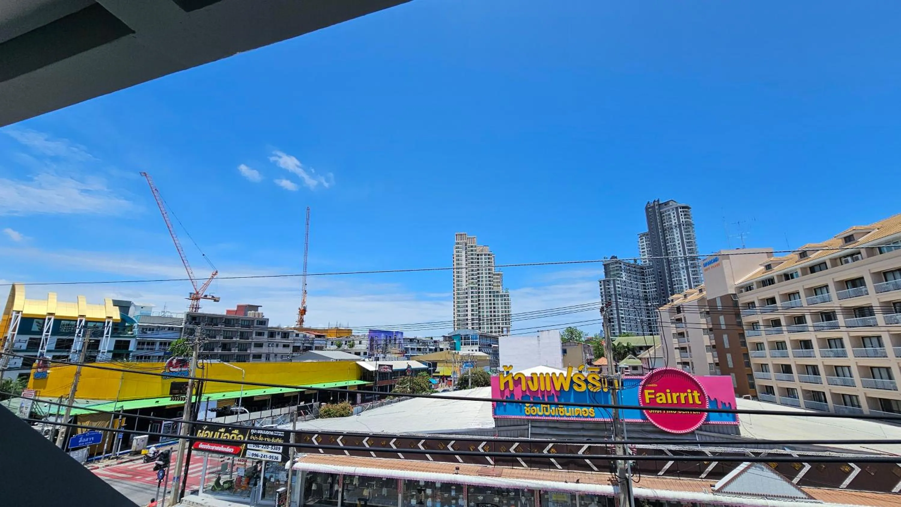 Deluxe Double Room in Banana Guesthouse South Pattaya