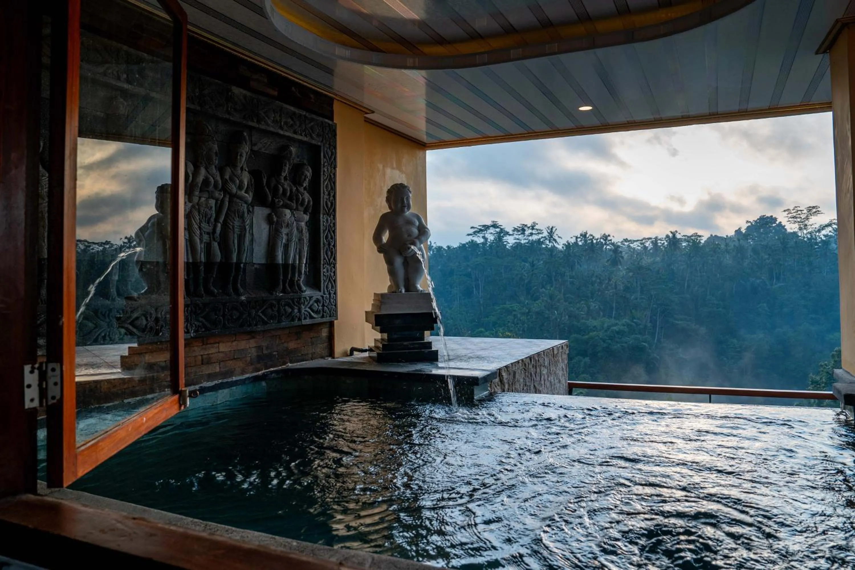 Deluxe Double Room with Private Pool in Grand Campuhan