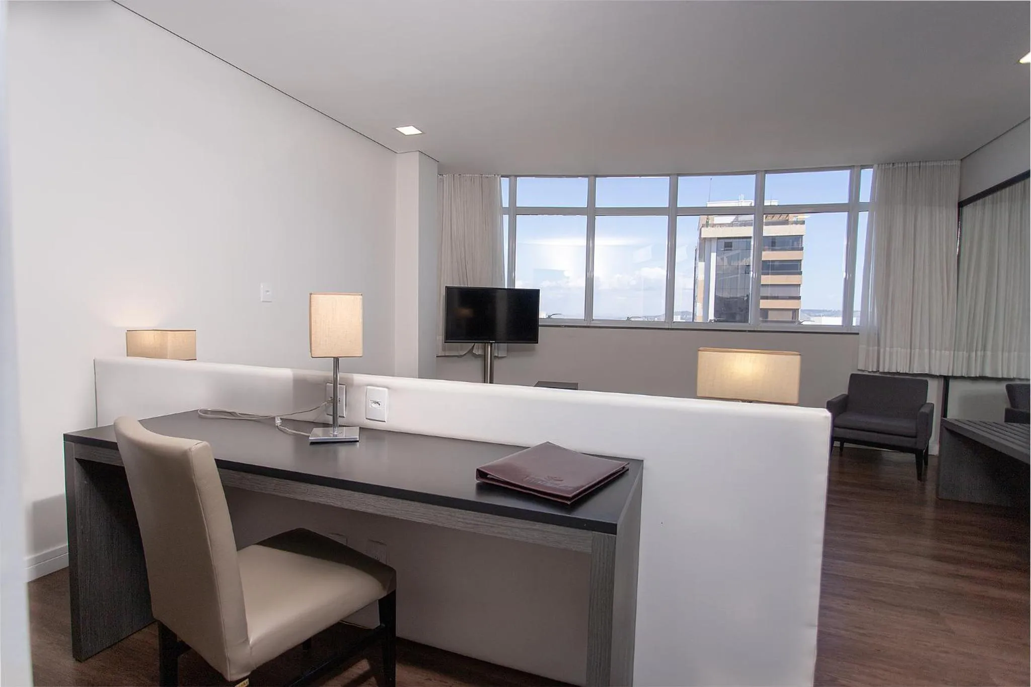 Bedroom in Fratele Business Hotel