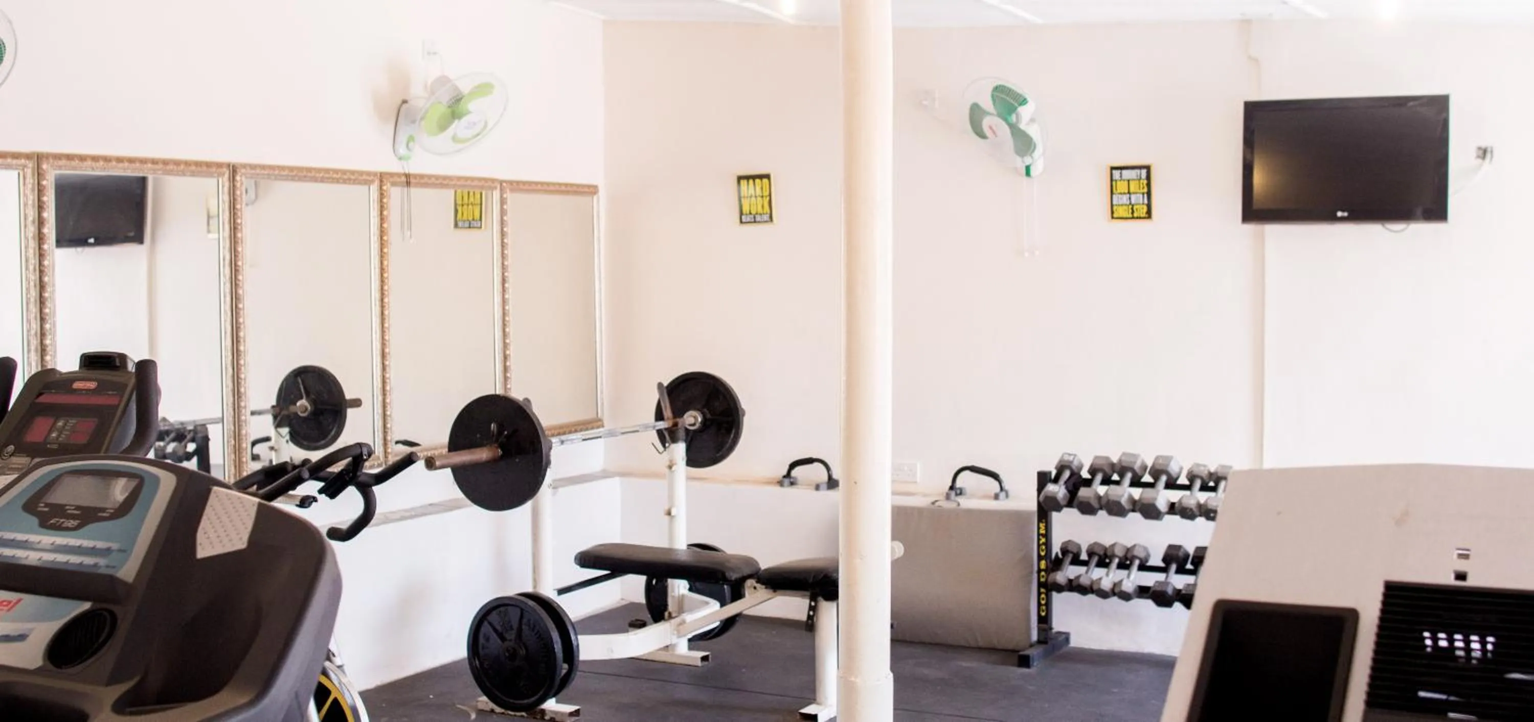 Fitness centre/facilities in The Jam Lodge
