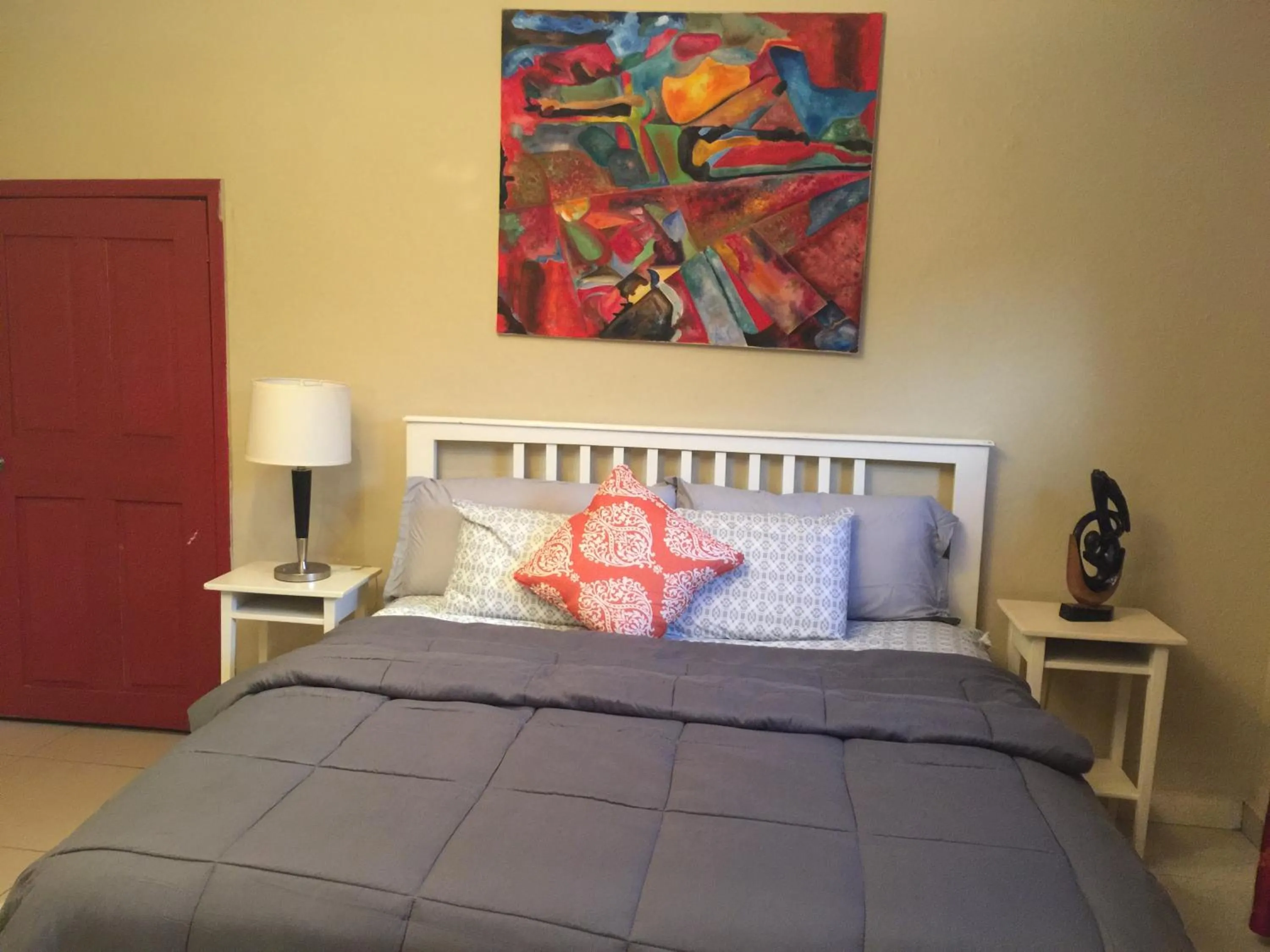 Bed in The Jam Lodge