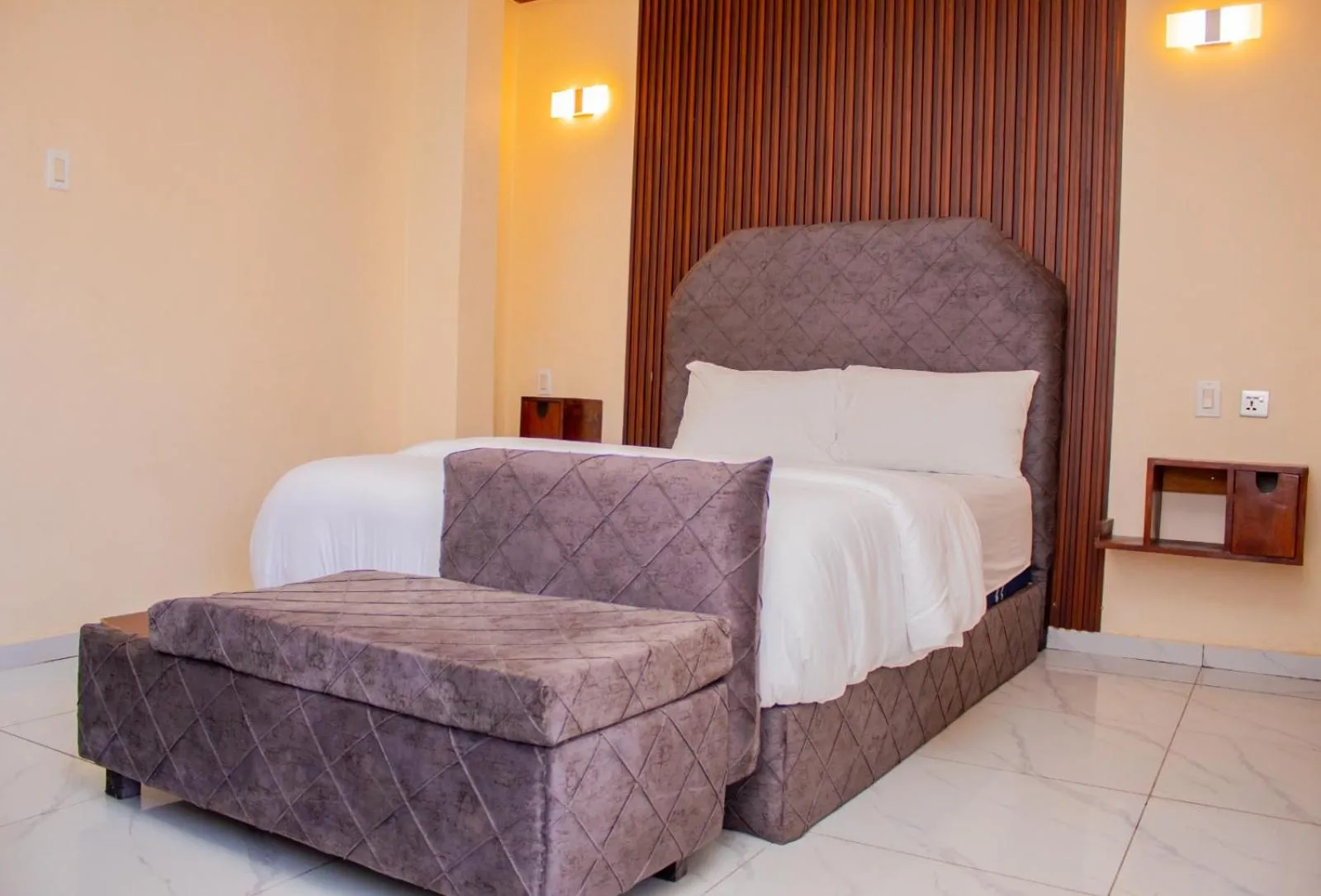 Bed in The Jam Lodge
