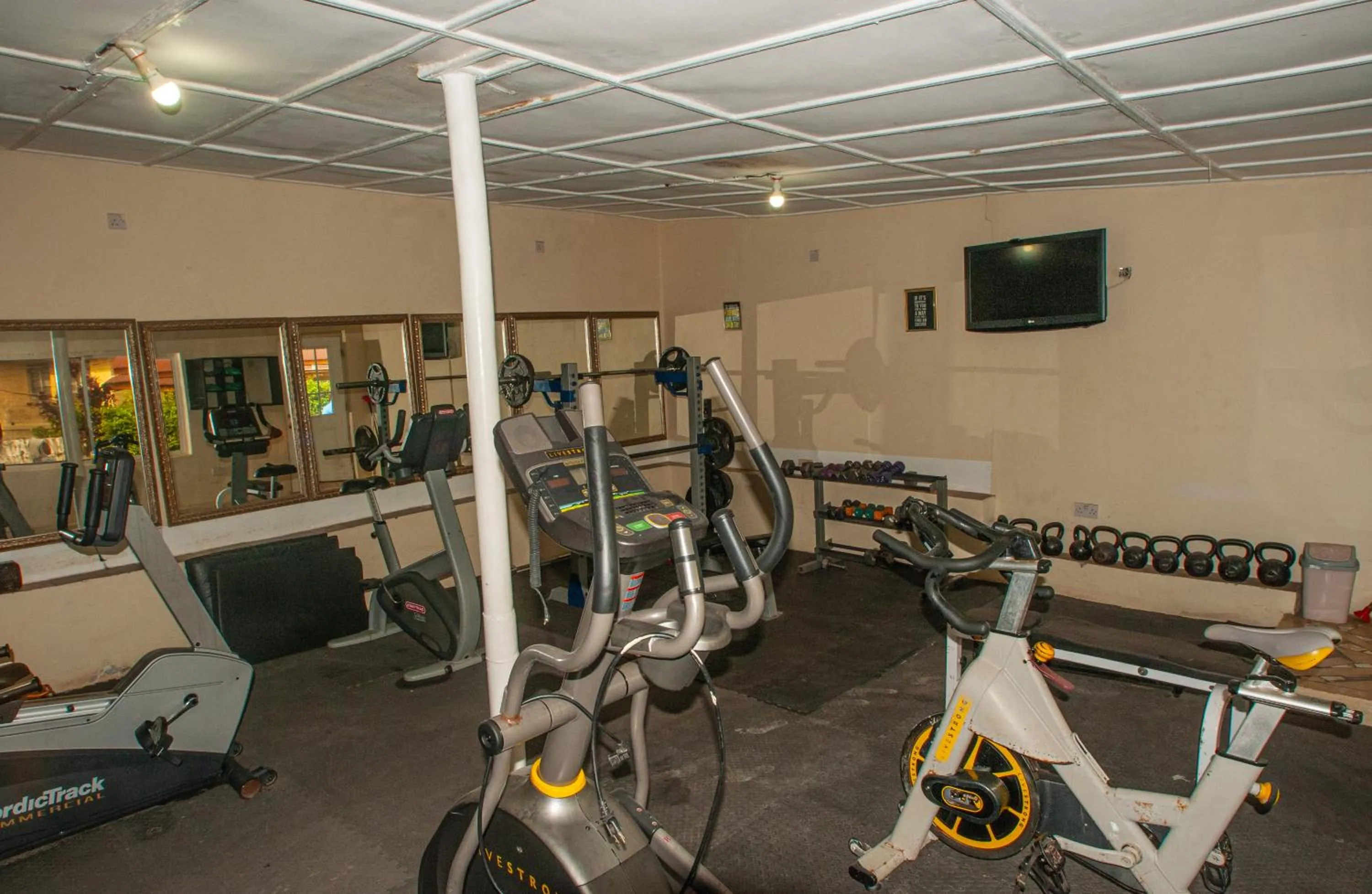 Fitness centre/facilities in The Jam Lodge