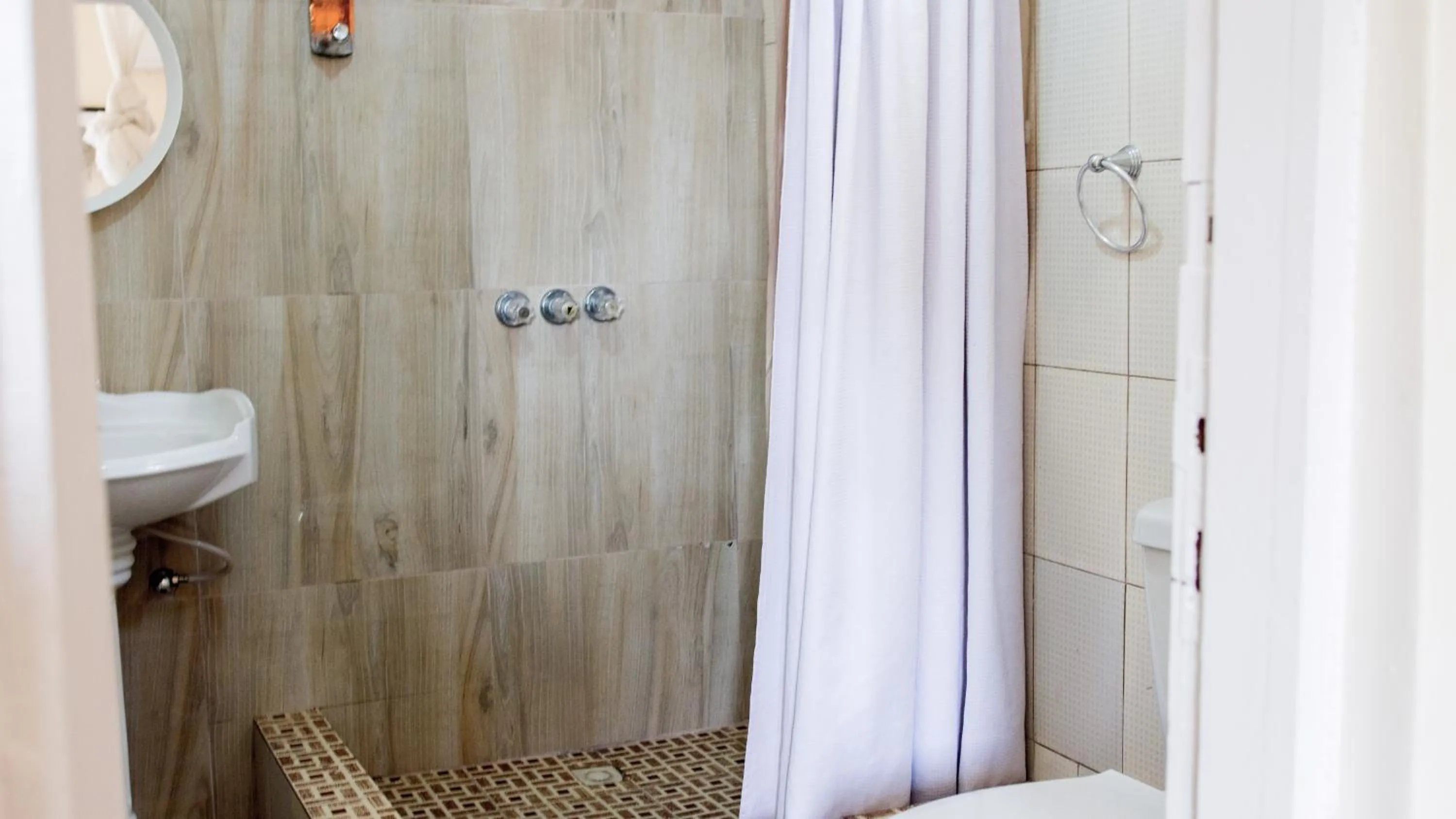 Shower in The Jam Lodge