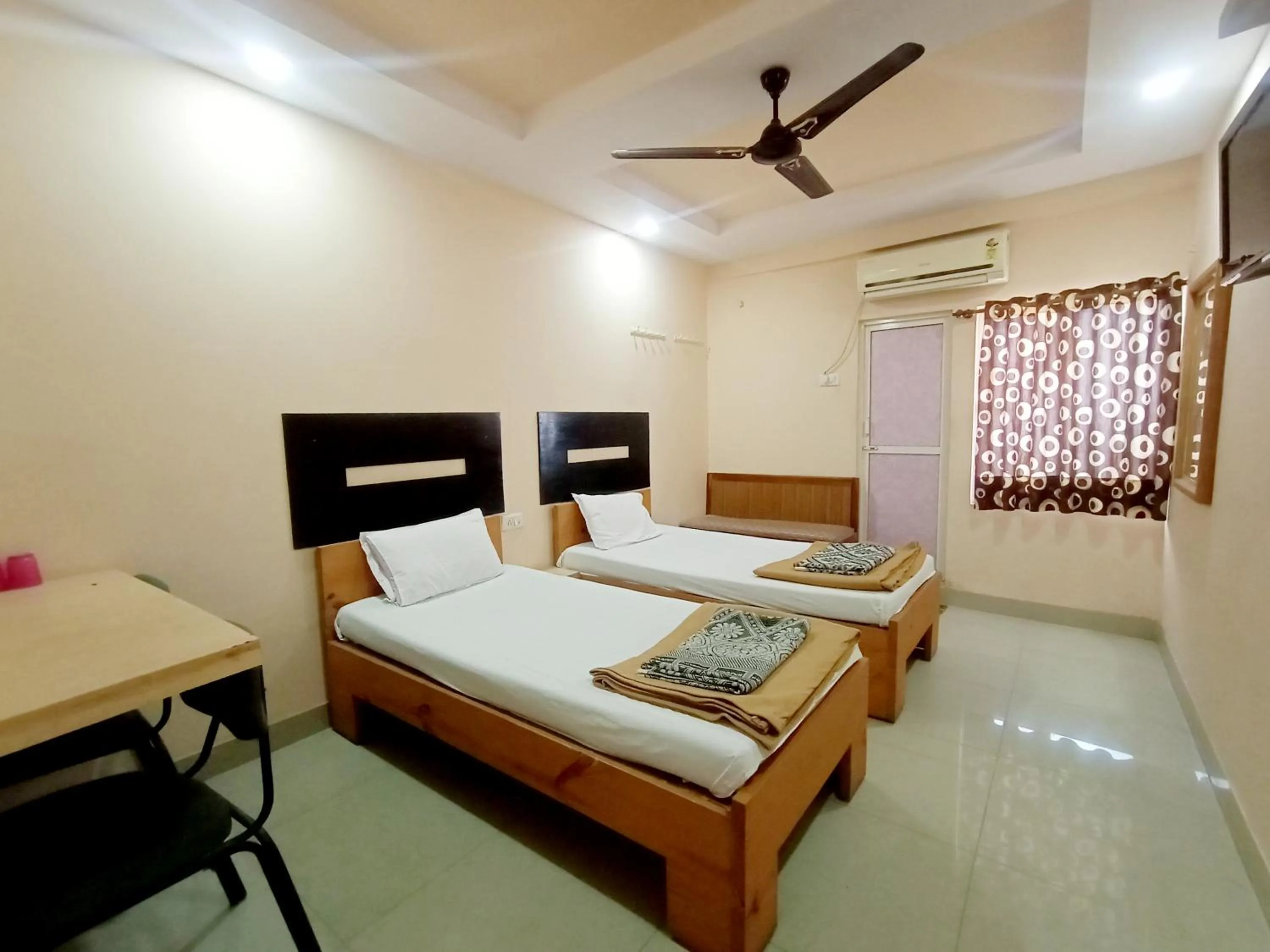 Bedroom, Bed in VRP Guest House