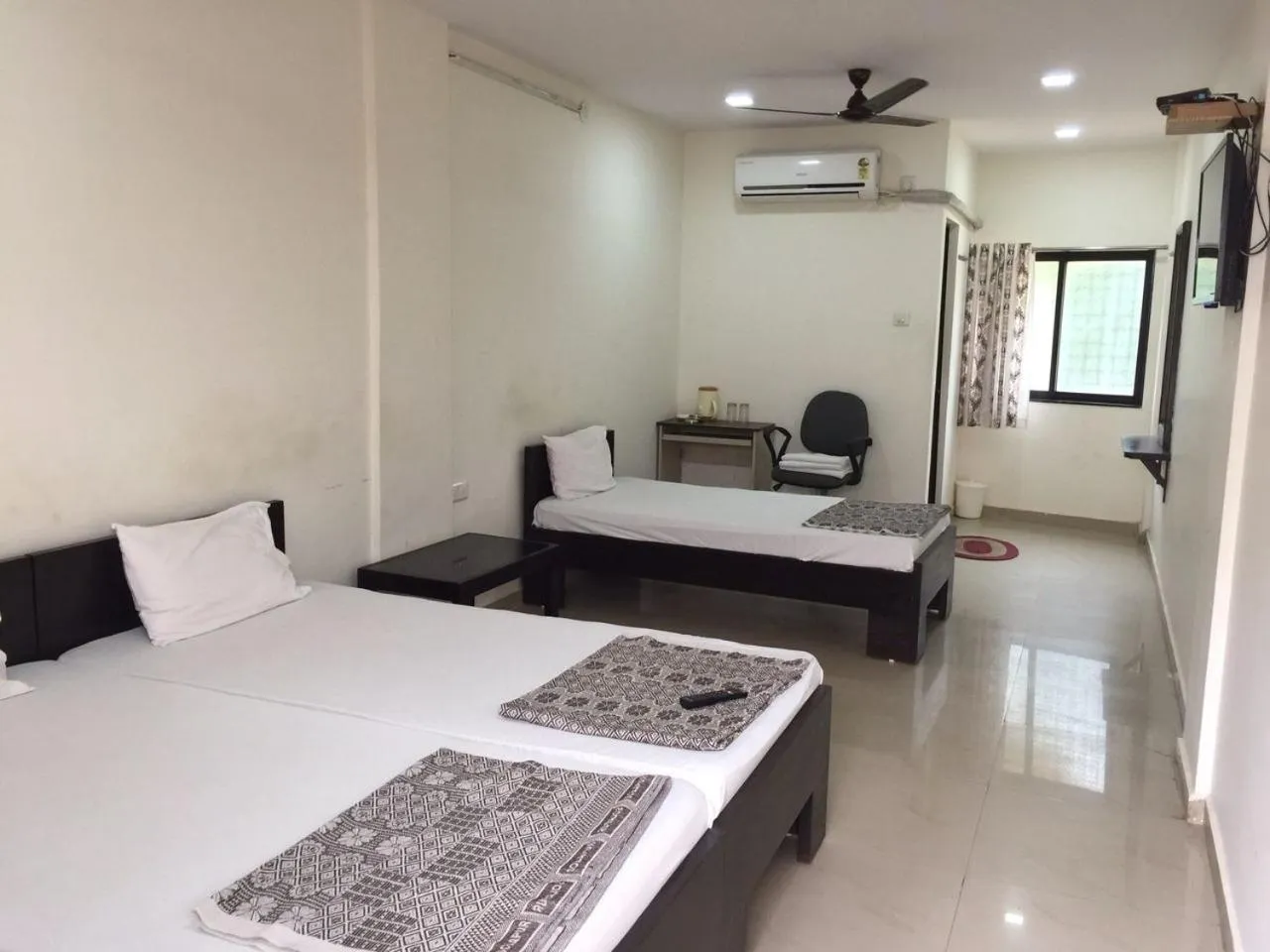 Bedroom, Bed in VRP Guest House