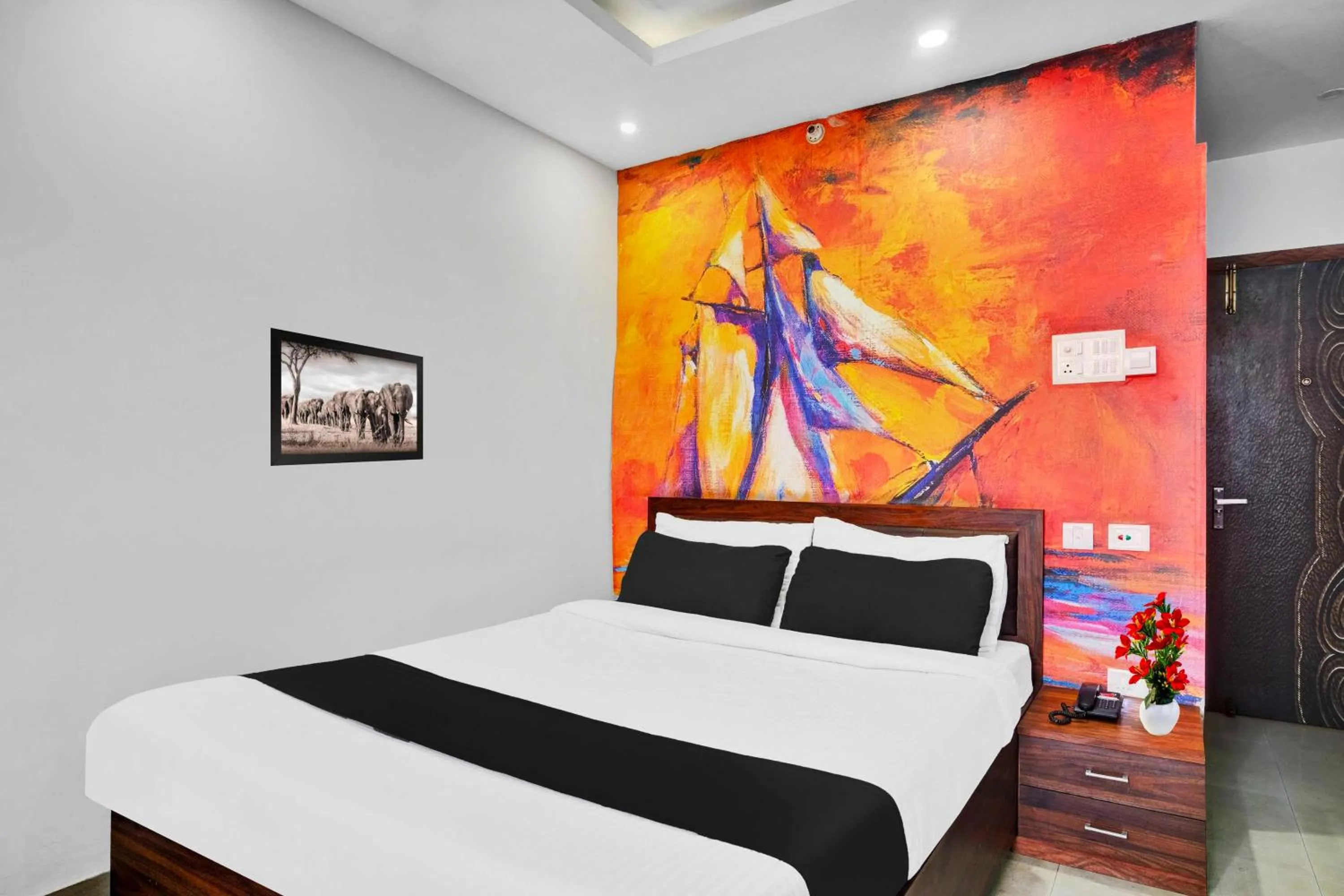 Bedroom, Bed in Hotel O Guwahati Central Mall