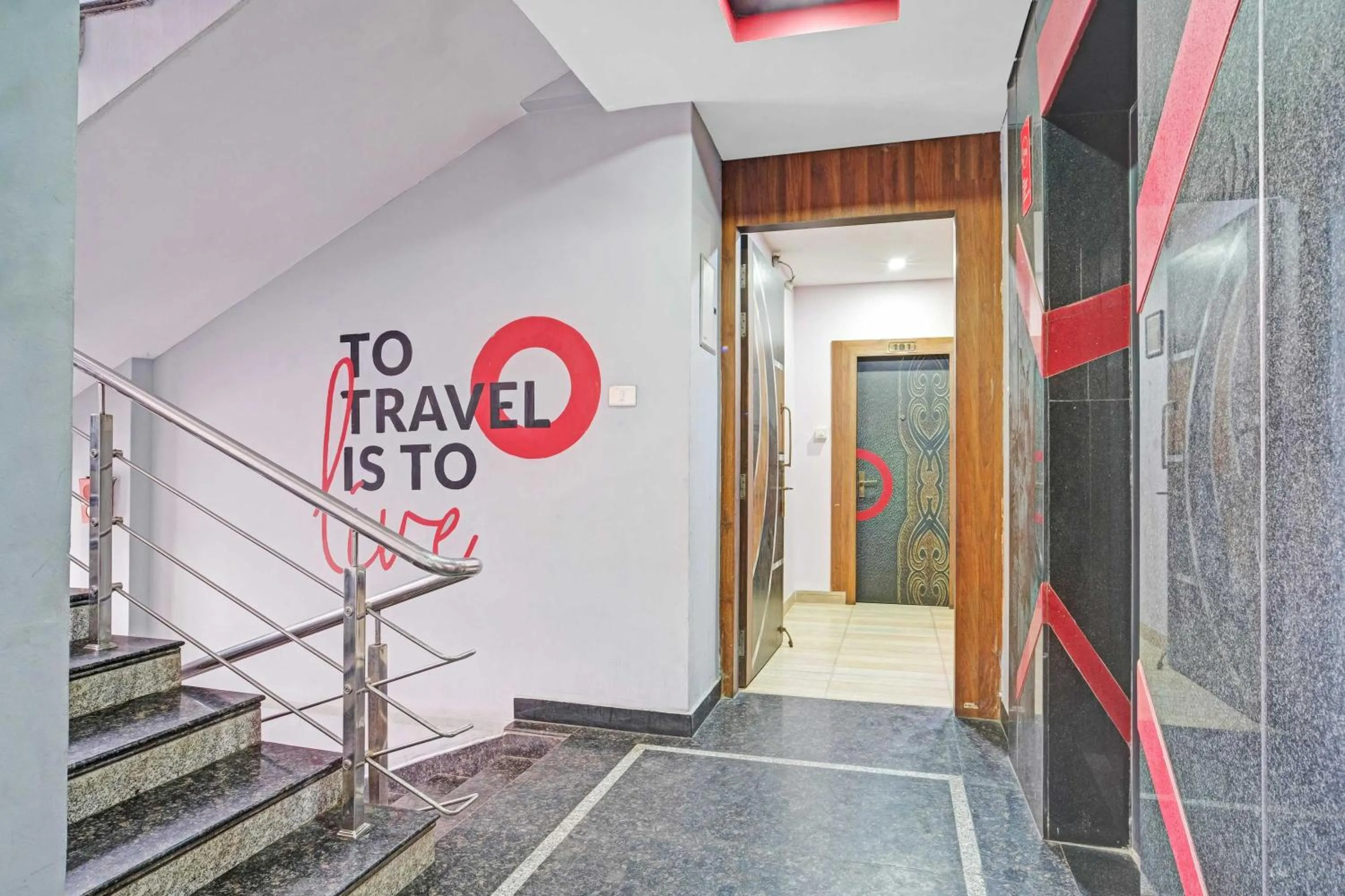 Lobby or reception in Hotel O Guwahati Central Mall